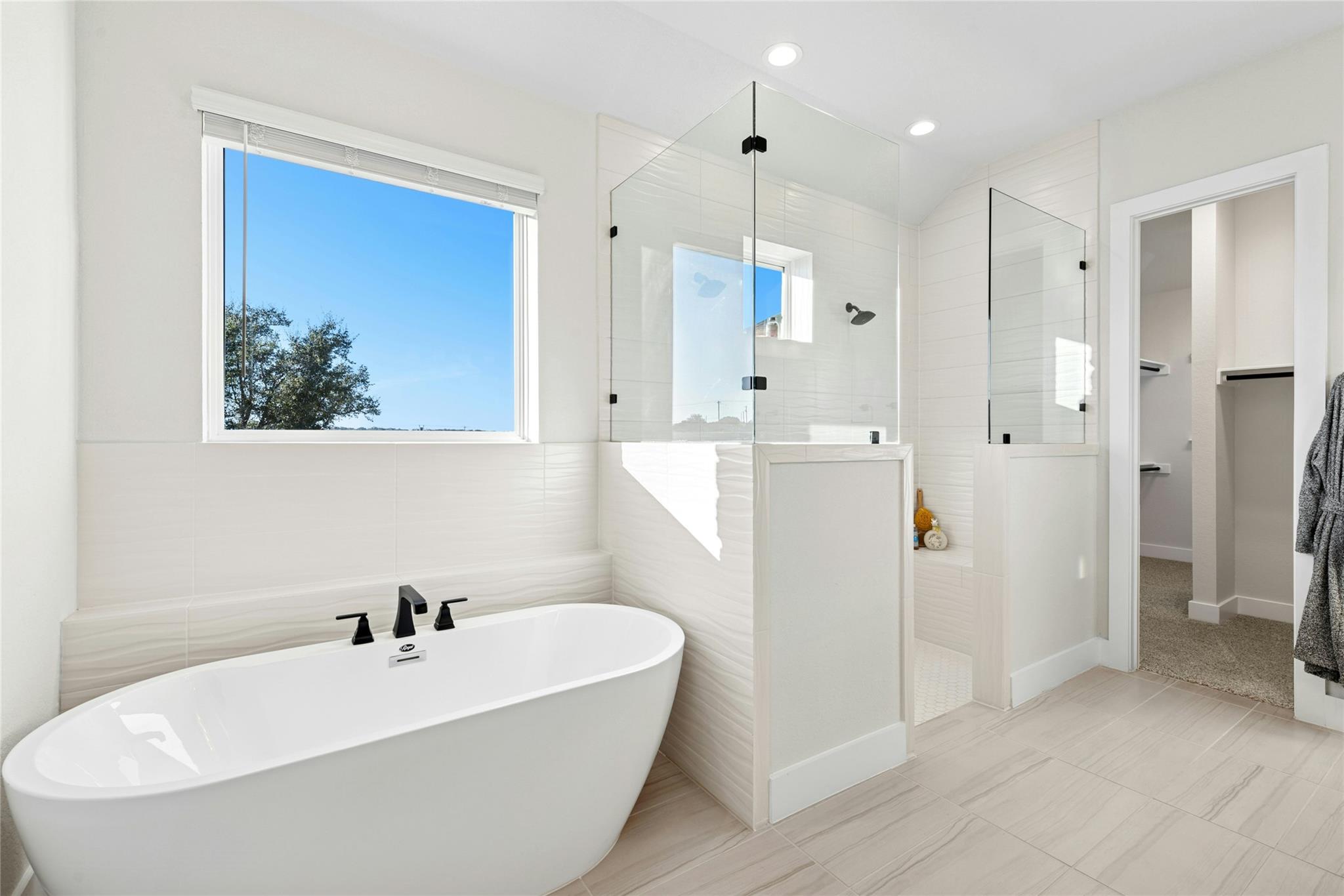 68 Sierra Mosca Trl, Liberty Hill, TX 78642