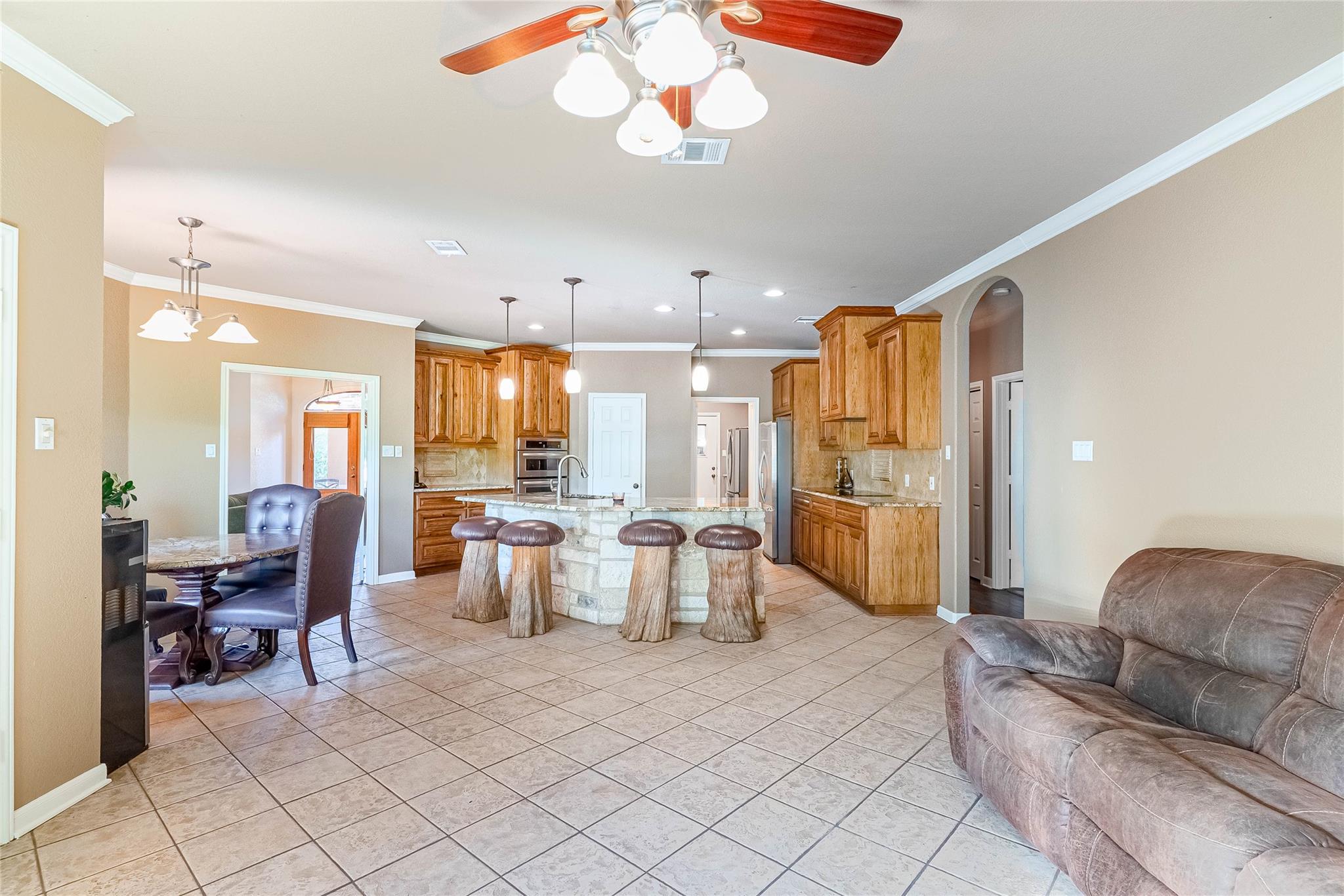 3309 Brasada Ln, Marble Falls, TX 78654