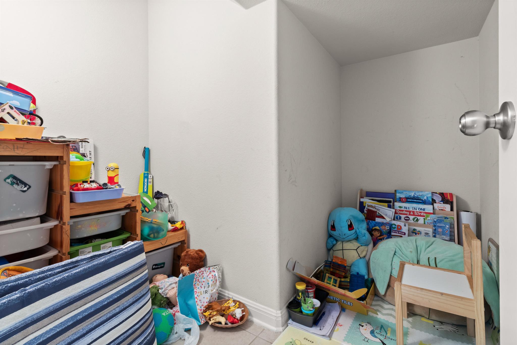 2216 Lookout Knoll Dr, Leander, TX 78641