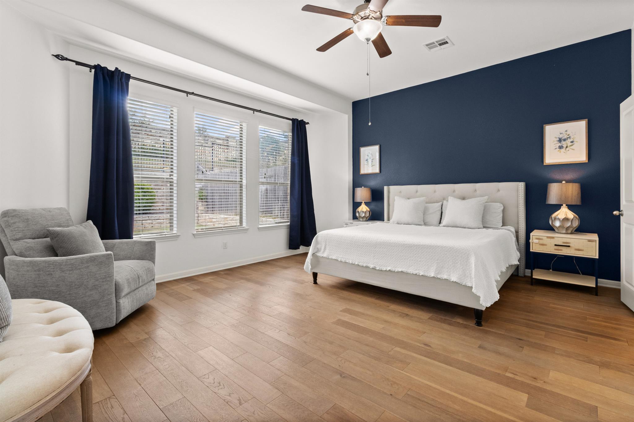 2216 Lookout Knoll Dr, Leander, TX 78641