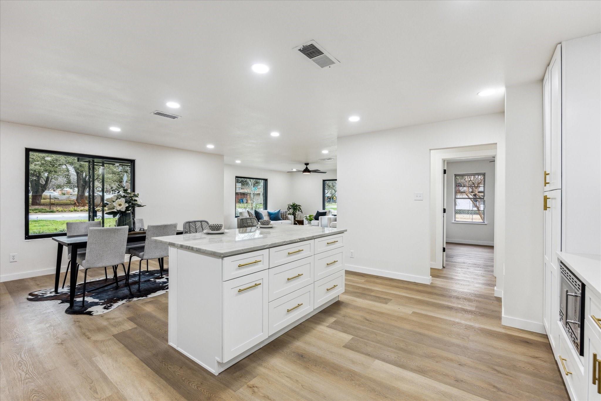 4608 Frontier Trl, Austin, TX 78745