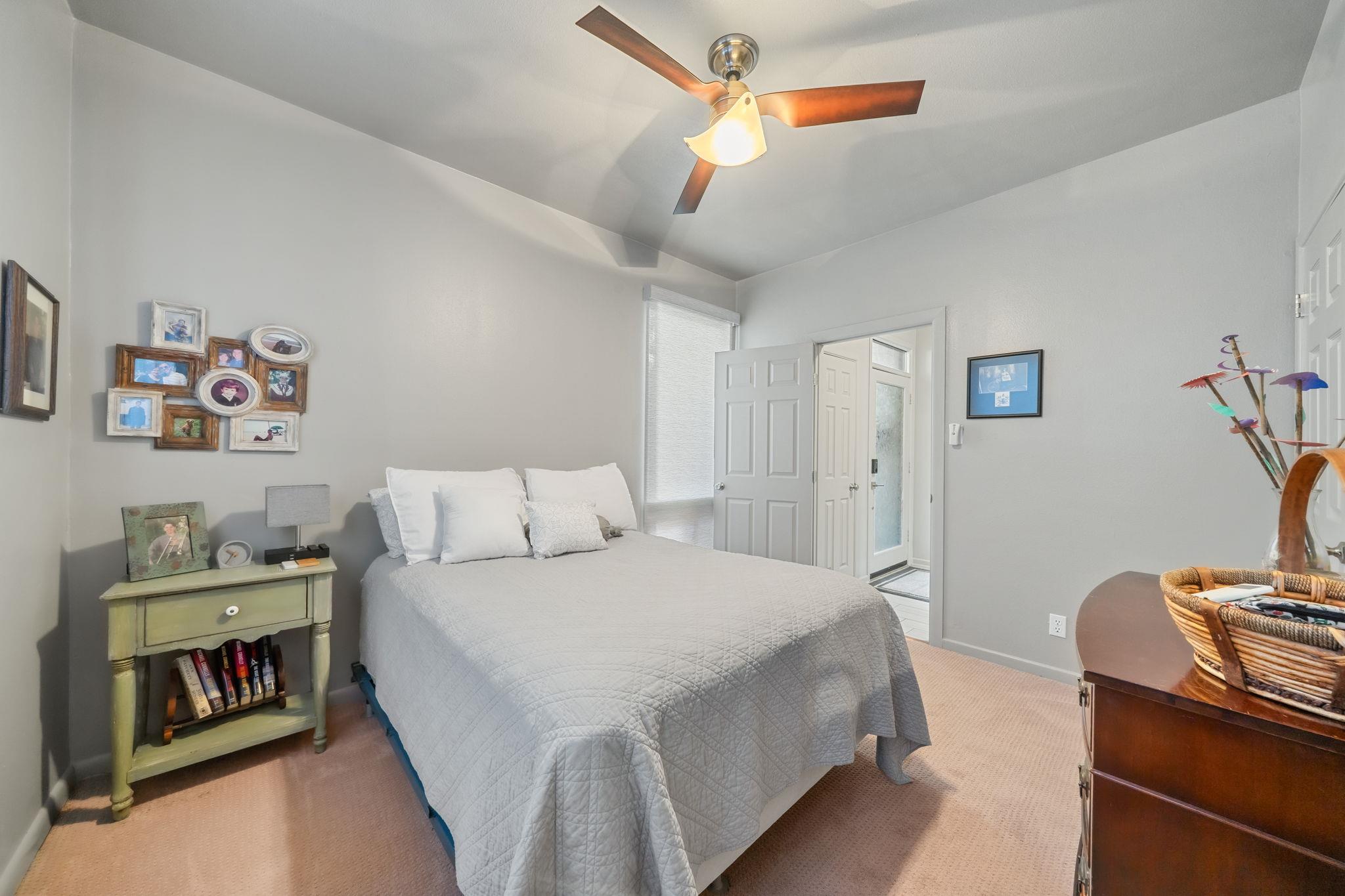 1707 Spyglass Dr # 110, Austin, TX 78746