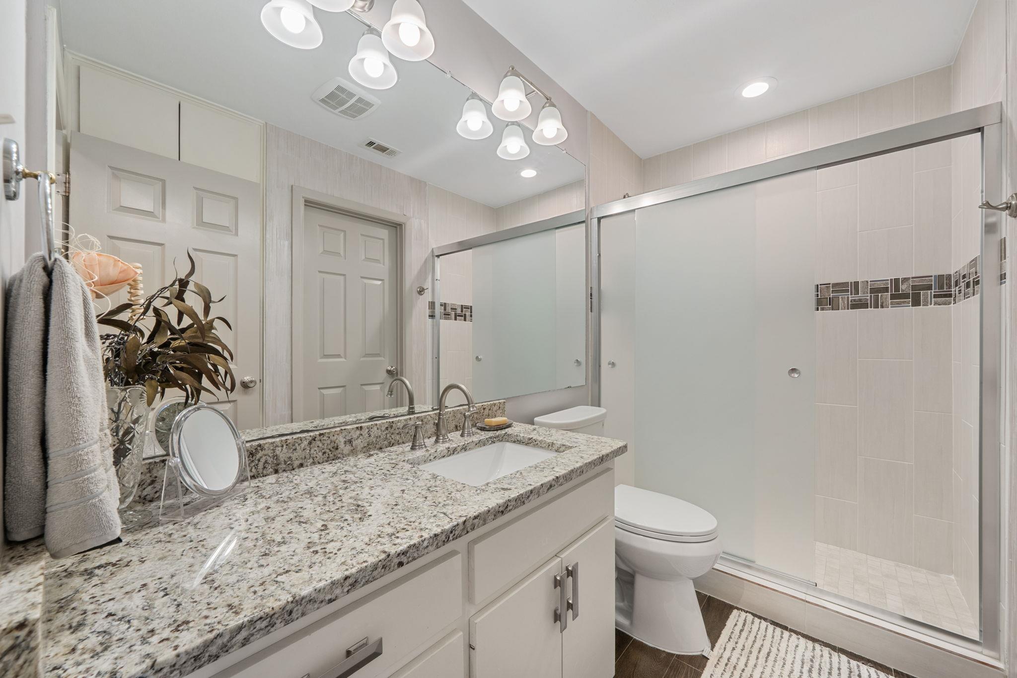 1707 Spyglass Dr # 110, Austin, TX 78746