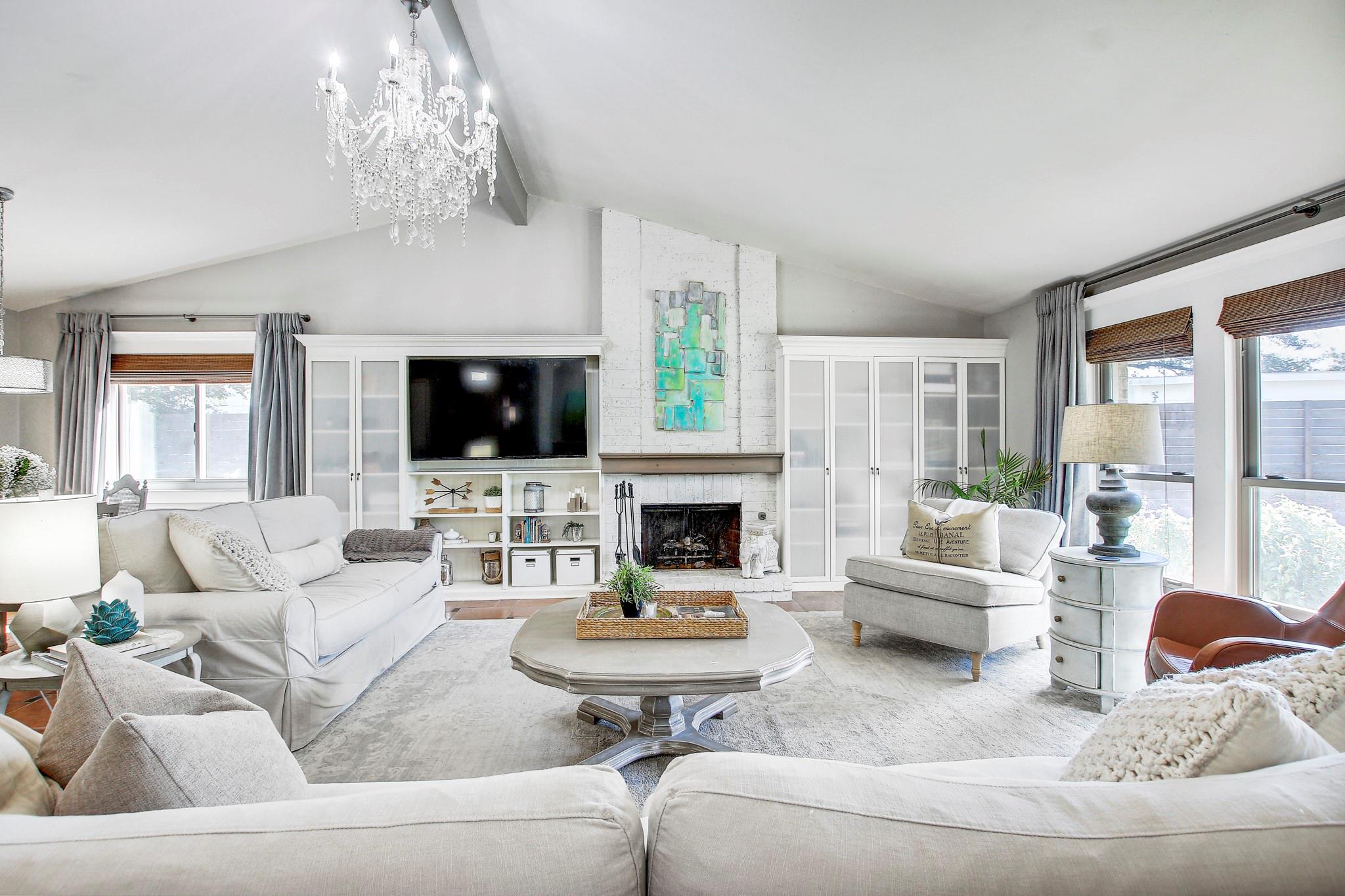 7741 Manassas Dr, Austin, TX 78745