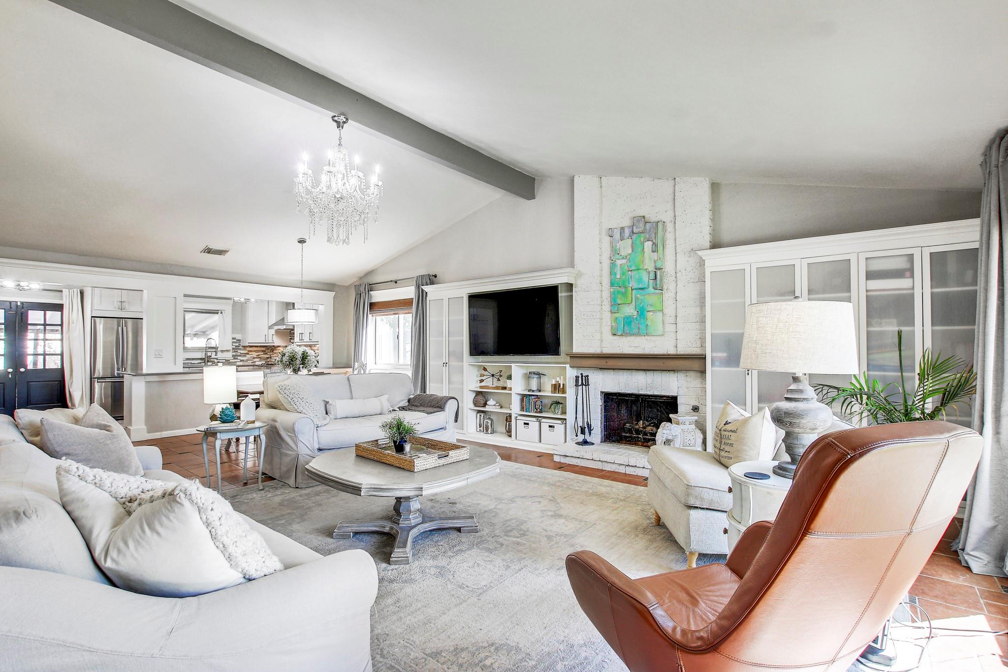 7741 Manassas Dr, Austin, TX 78745