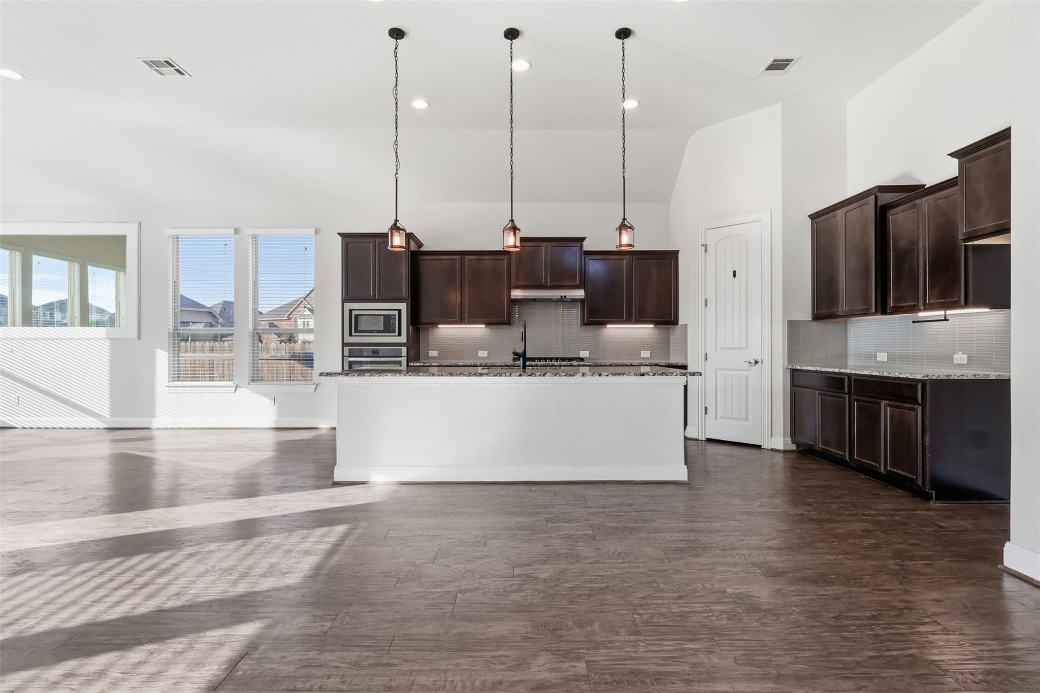 3800 Empire Cv, Leander, TX 78641