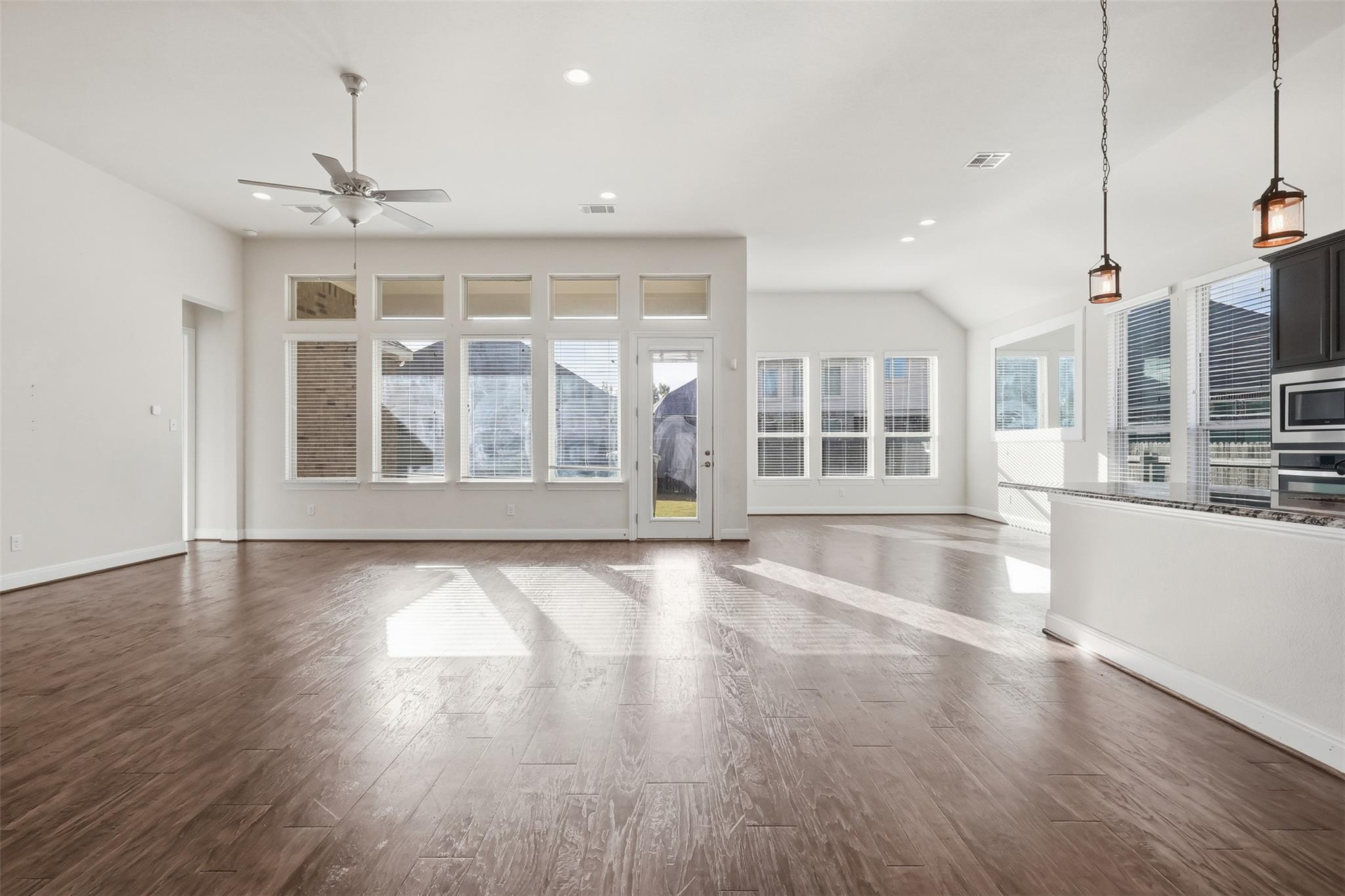 3800 Empire Cv, Leander, TX 78641