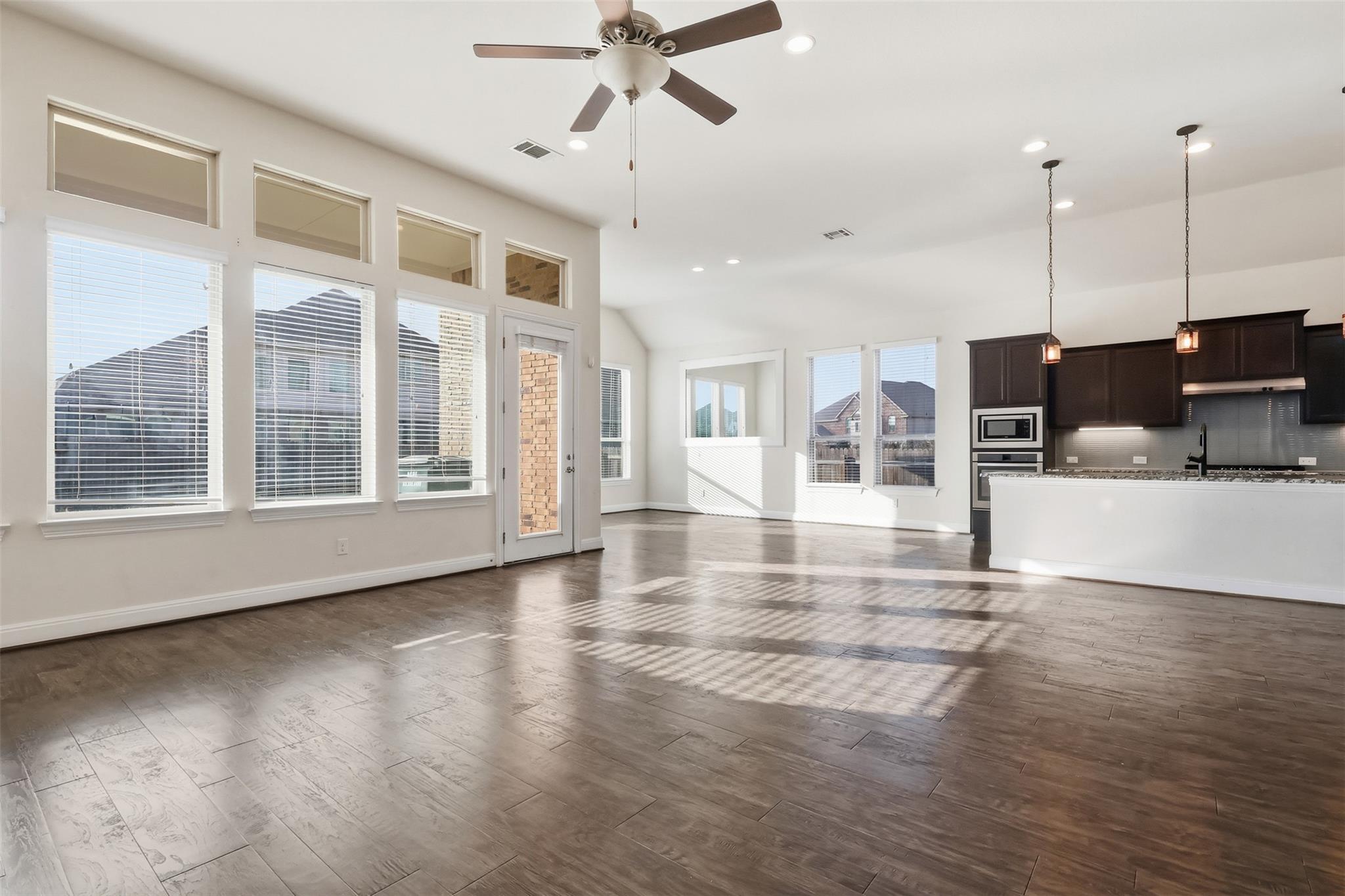 3800 Empire Cv, Leander, TX 78641