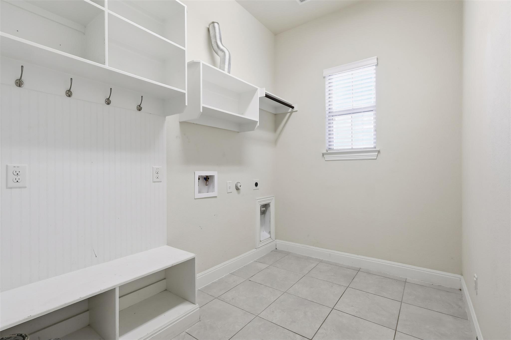 3800 Empire Cv, Leander, TX 78641