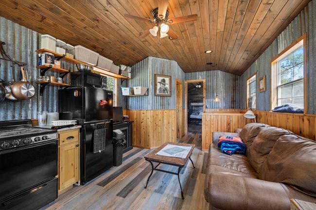 119 County Road 107 N, Lampasas, TX 76550