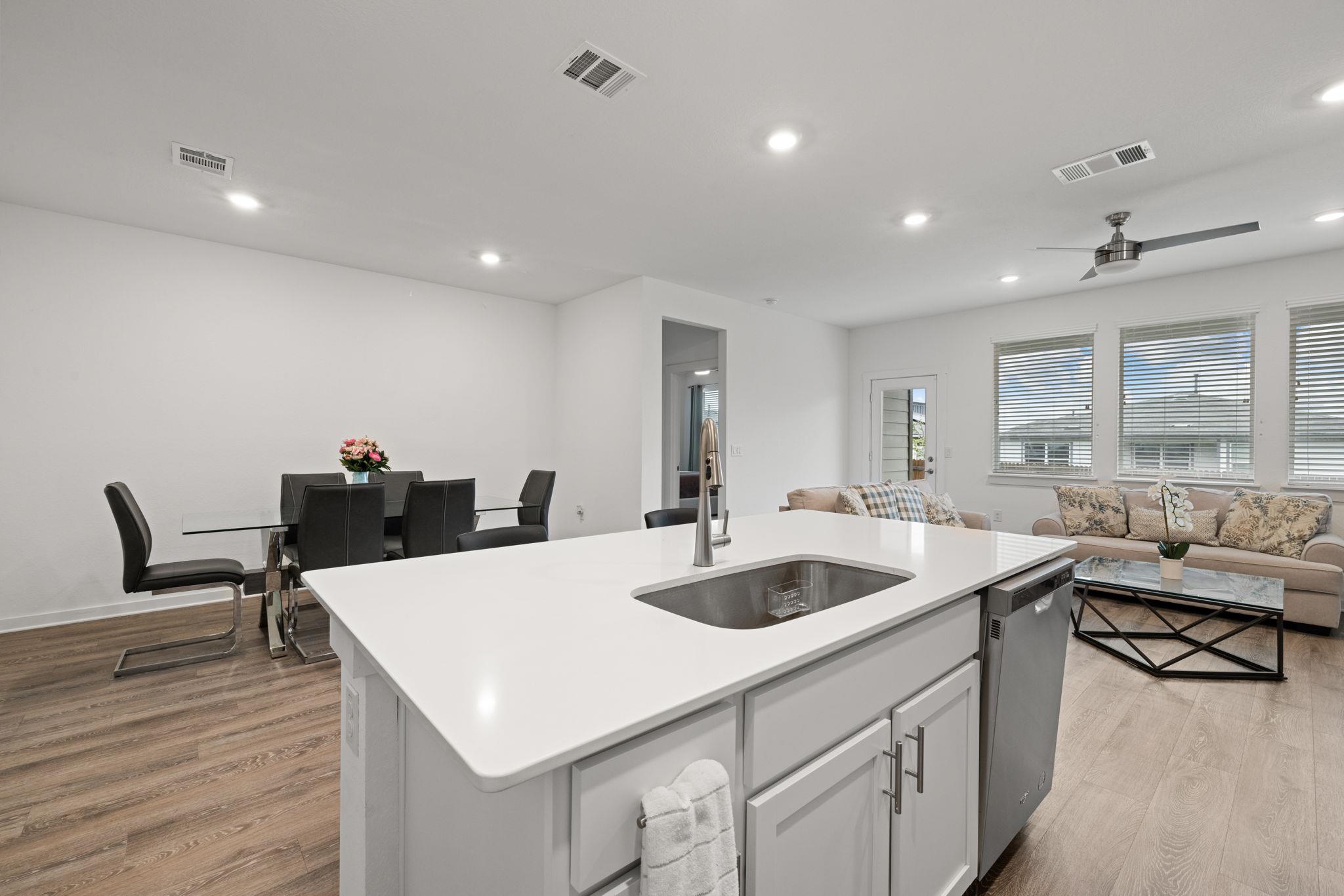 13725 Lubeck Dr, Pflugerville, TX 78660