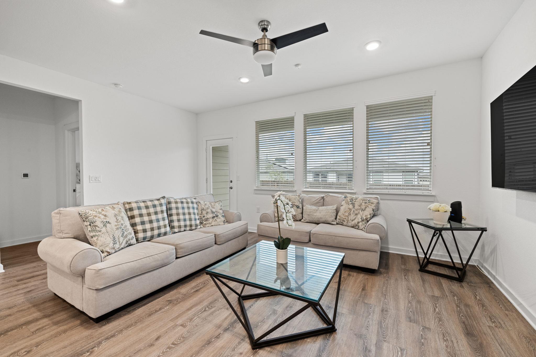 13725 Lubeck Dr, Pflugerville, TX 78660