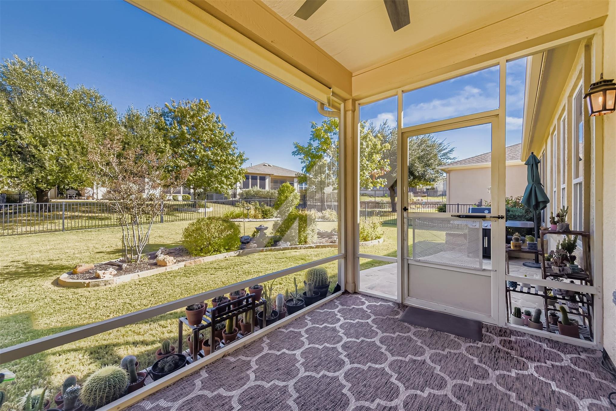 723 Independence Creek Ln, Georgetown, TX 78633