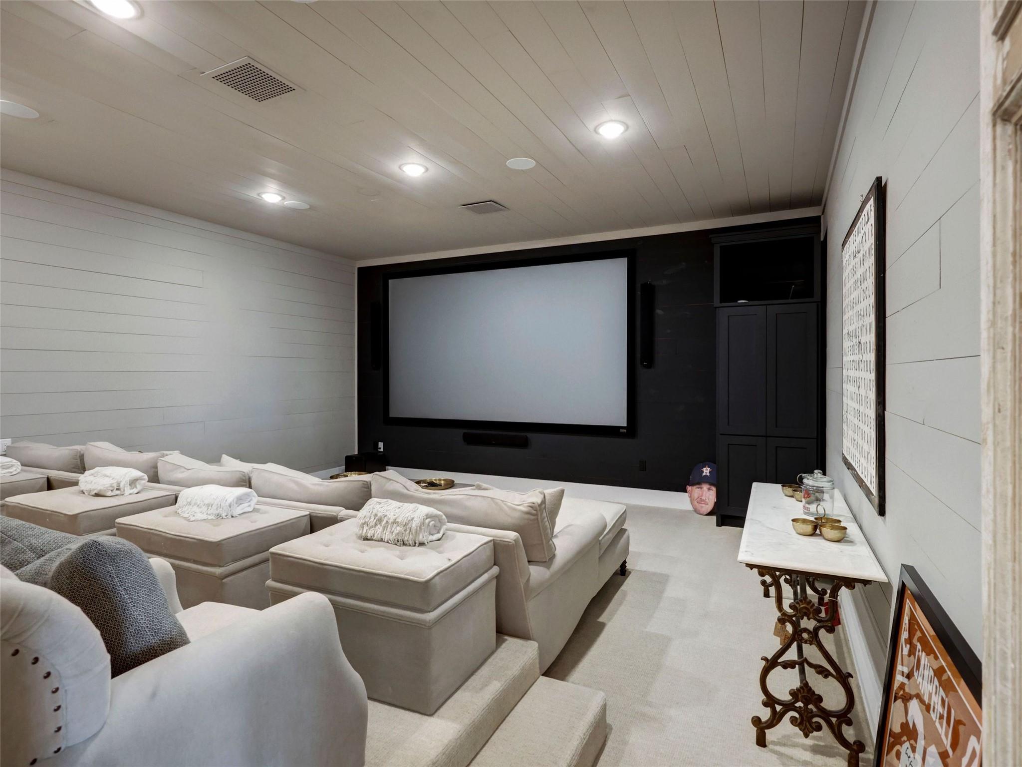 314 Big Sky Ranch Rd, Smithville, TX 78957