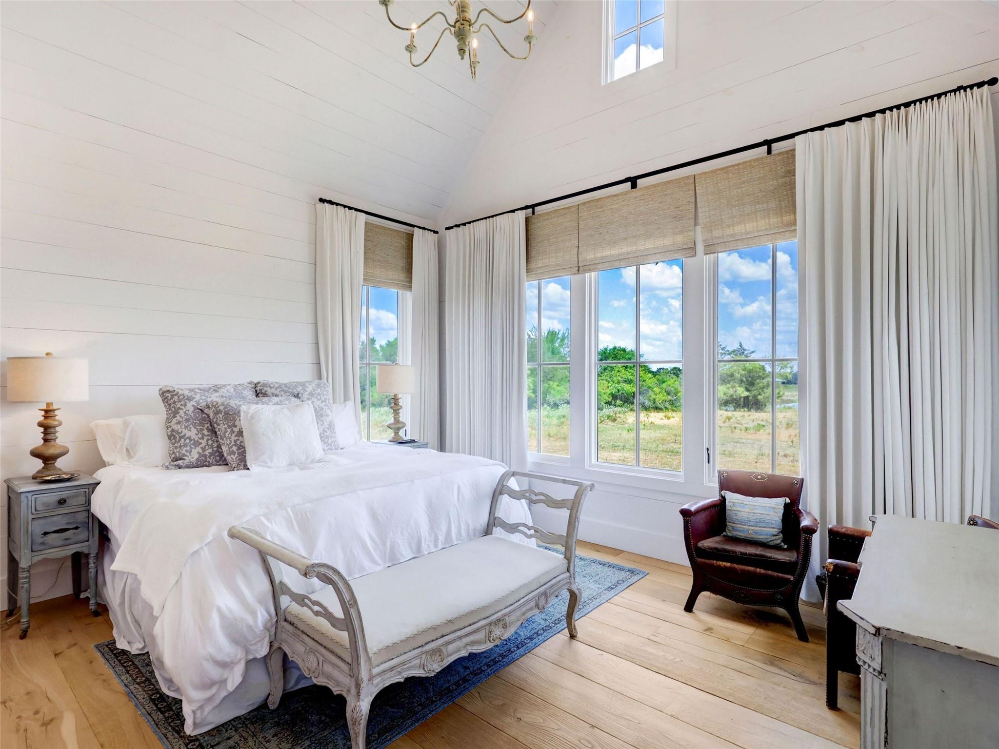 314 Big Sky Ranch Rd, Smithville, TX 78957