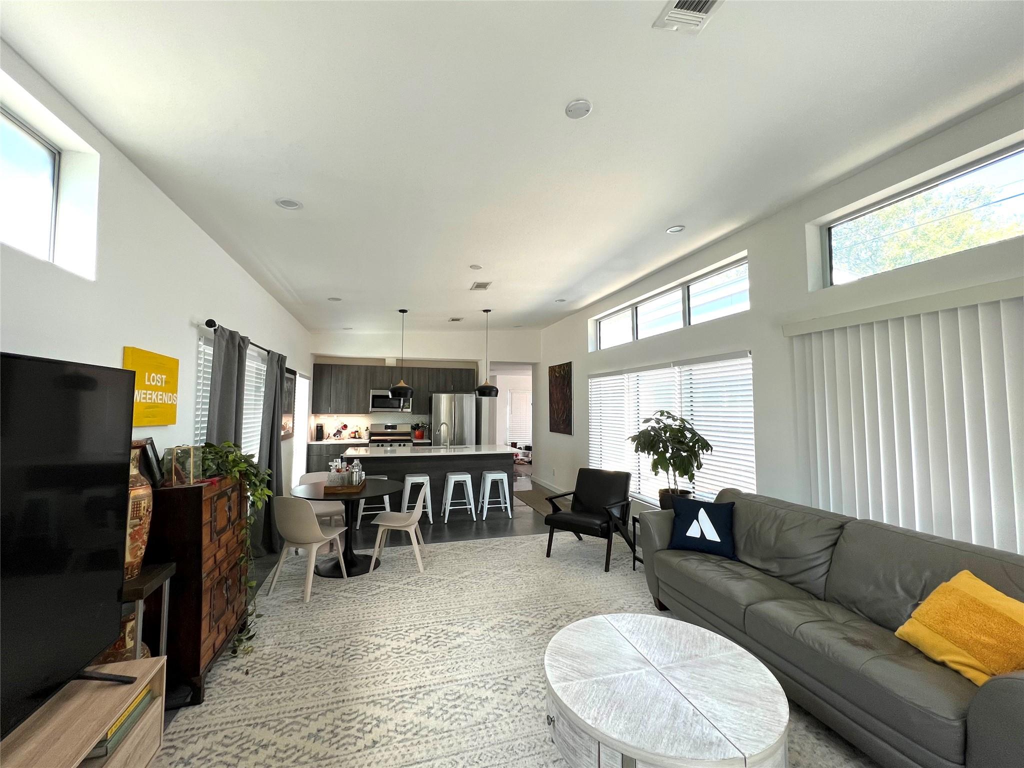 1163 Perry Rd # A, Austin, TX 78721