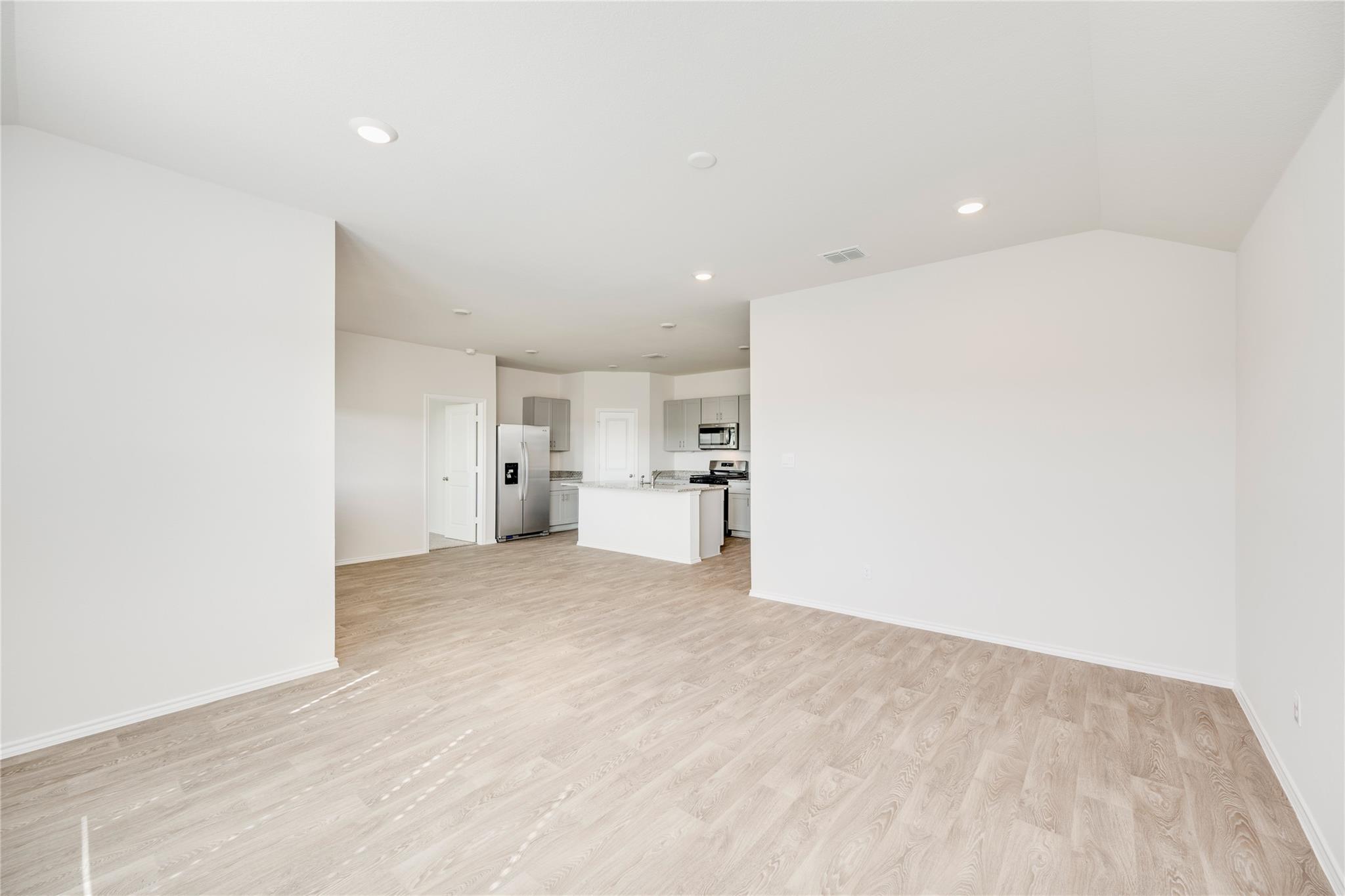 400 Hodges St, Maxwell, TX 78656