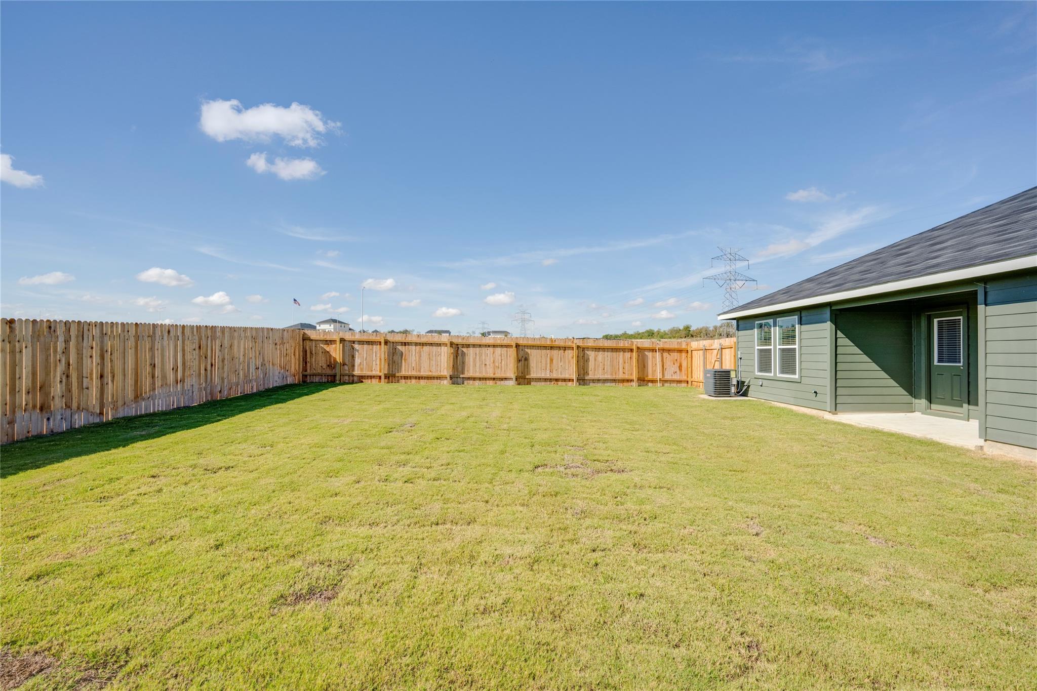 400 Hodges St, Maxwell, TX 78656