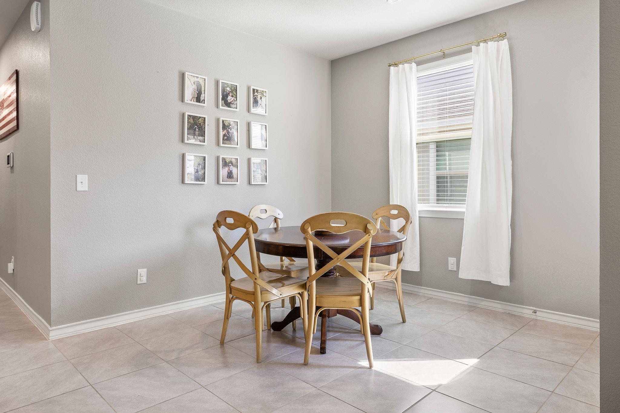 233 Magna Ln, Liberty Hill, TX 78642