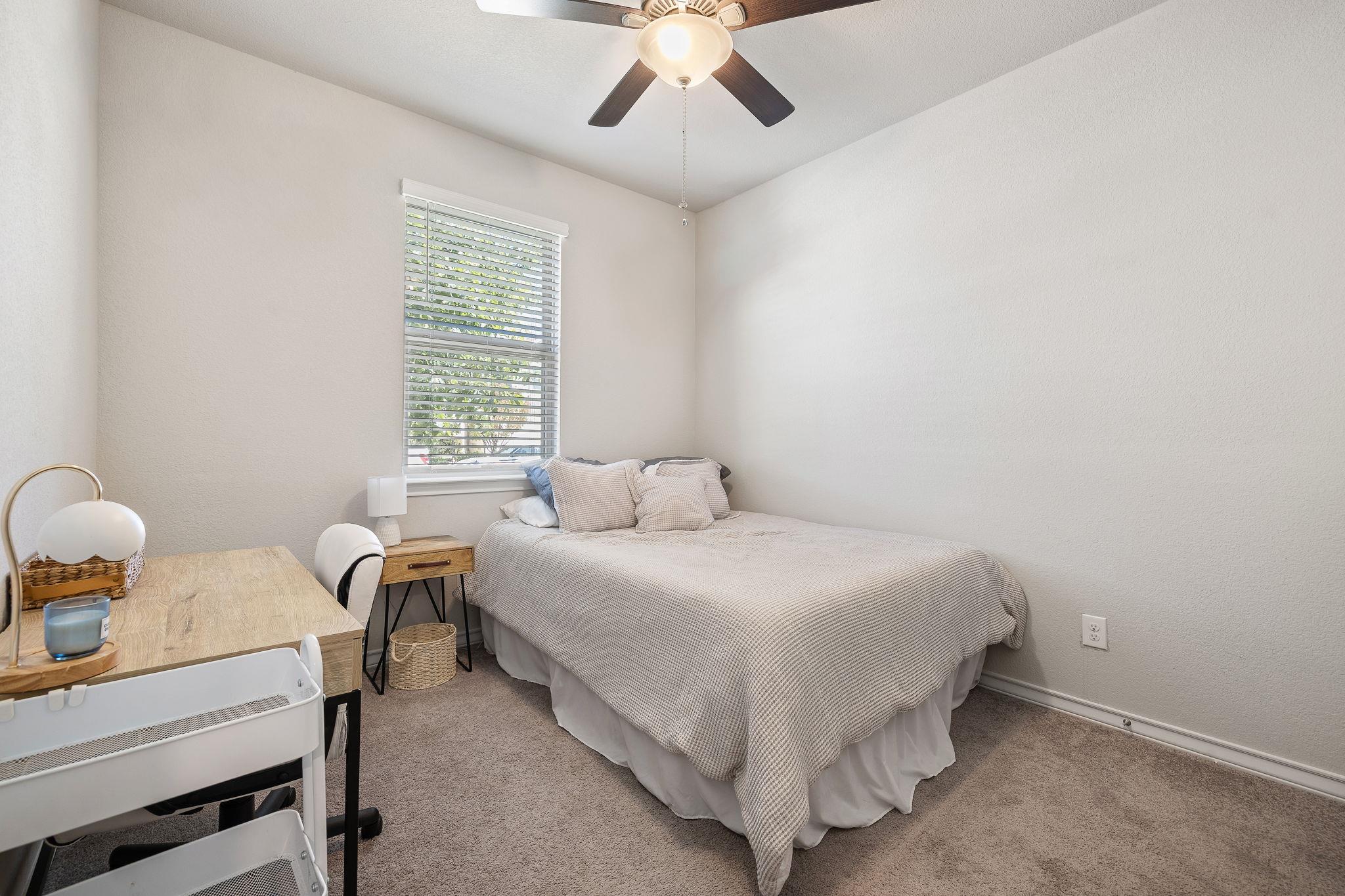 233 Magna Ln, Liberty Hill, TX 78642