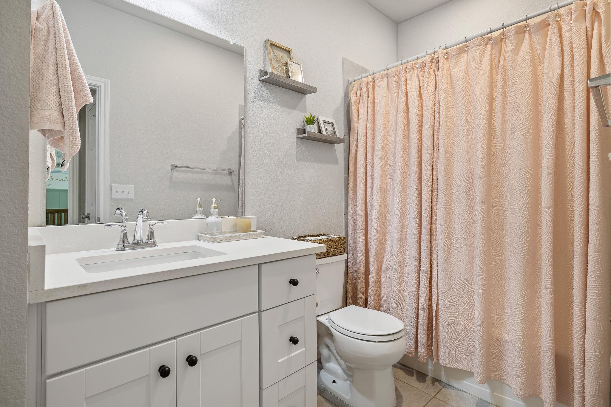 233 Magna Ln, Liberty Hill, TX 78642