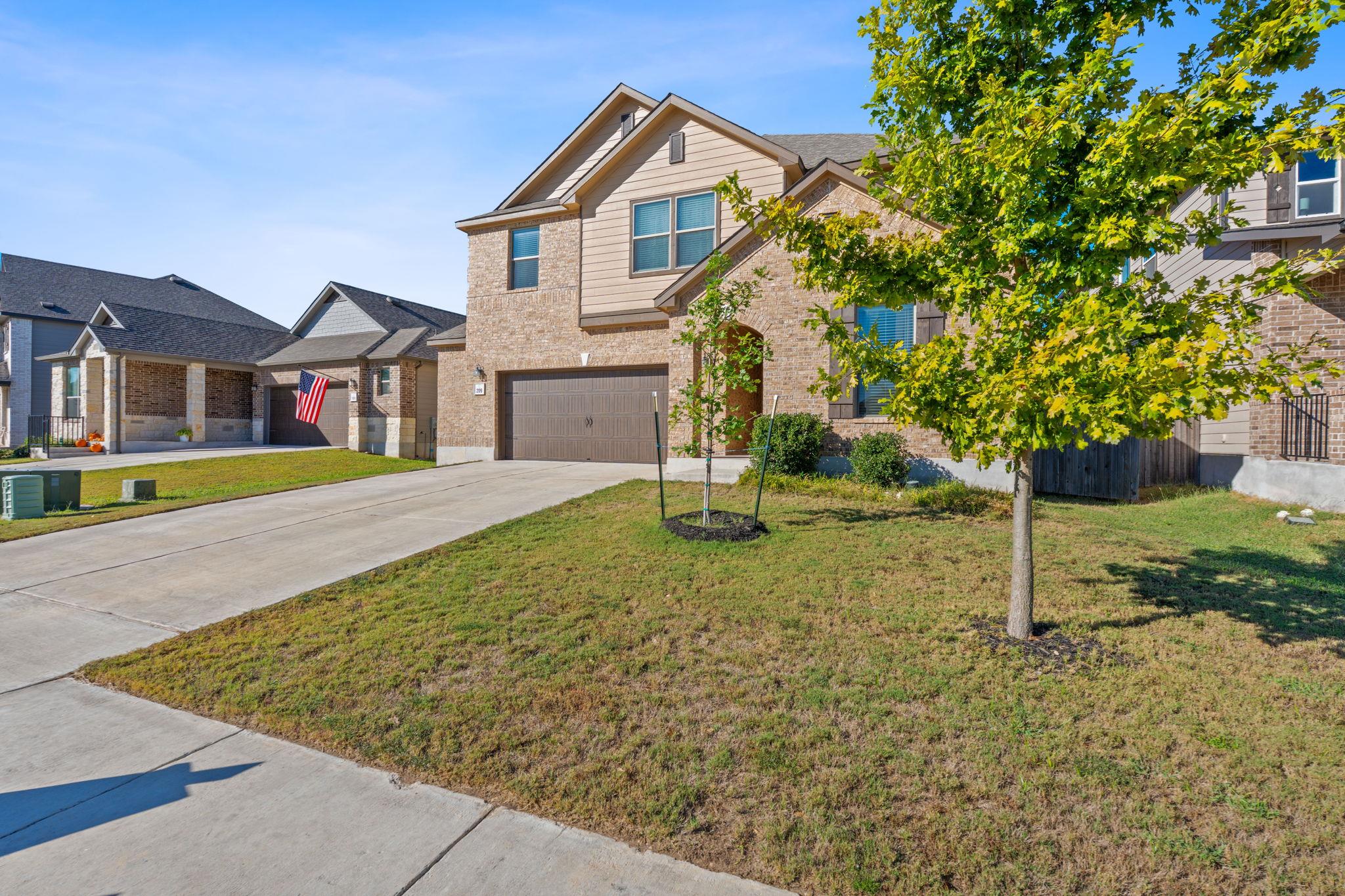 209 Kennicott Dr, Kyle, TX 78640