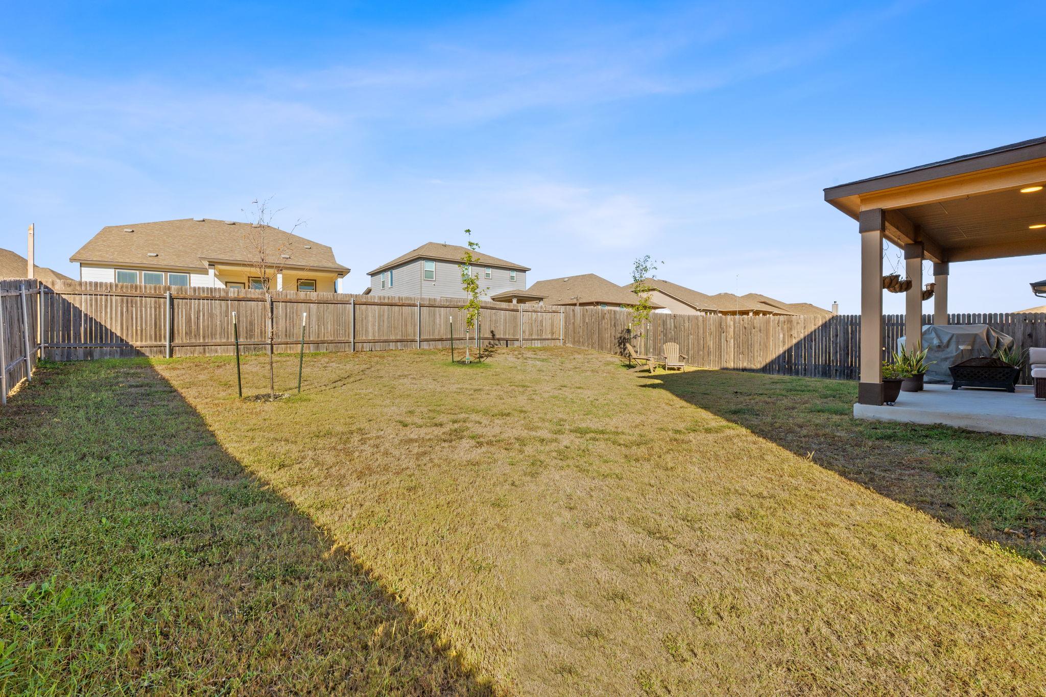 209 Kennicott Dr, Kyle, TX 78640