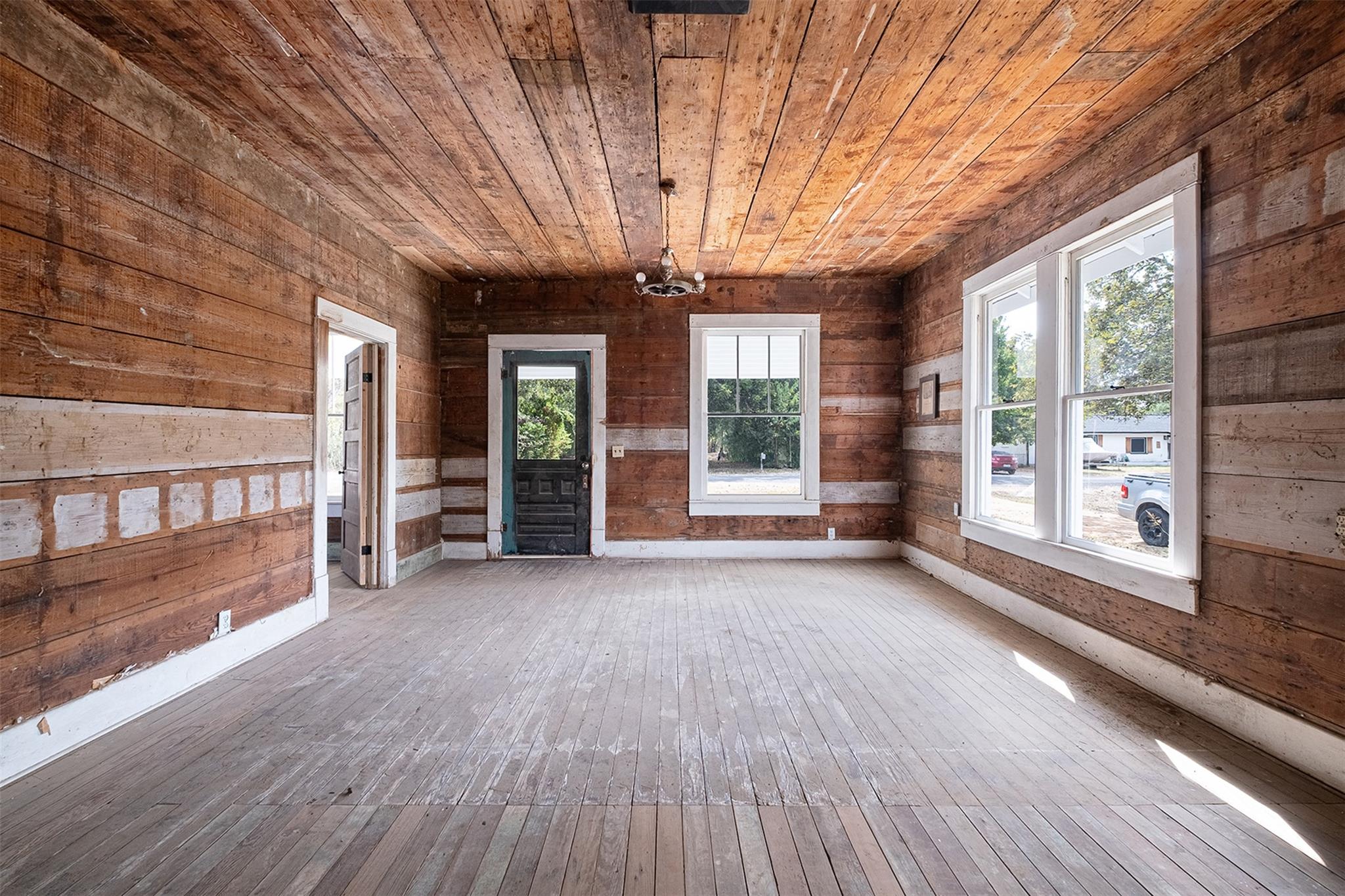 304 Washington St, Smithville, TX 78957