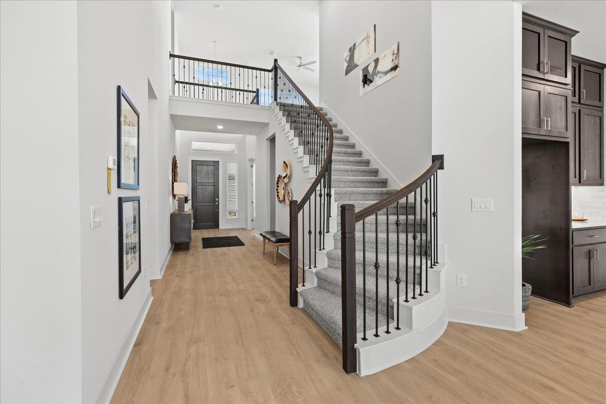 530 Diamondleaf Dr, Buda, TX 78610