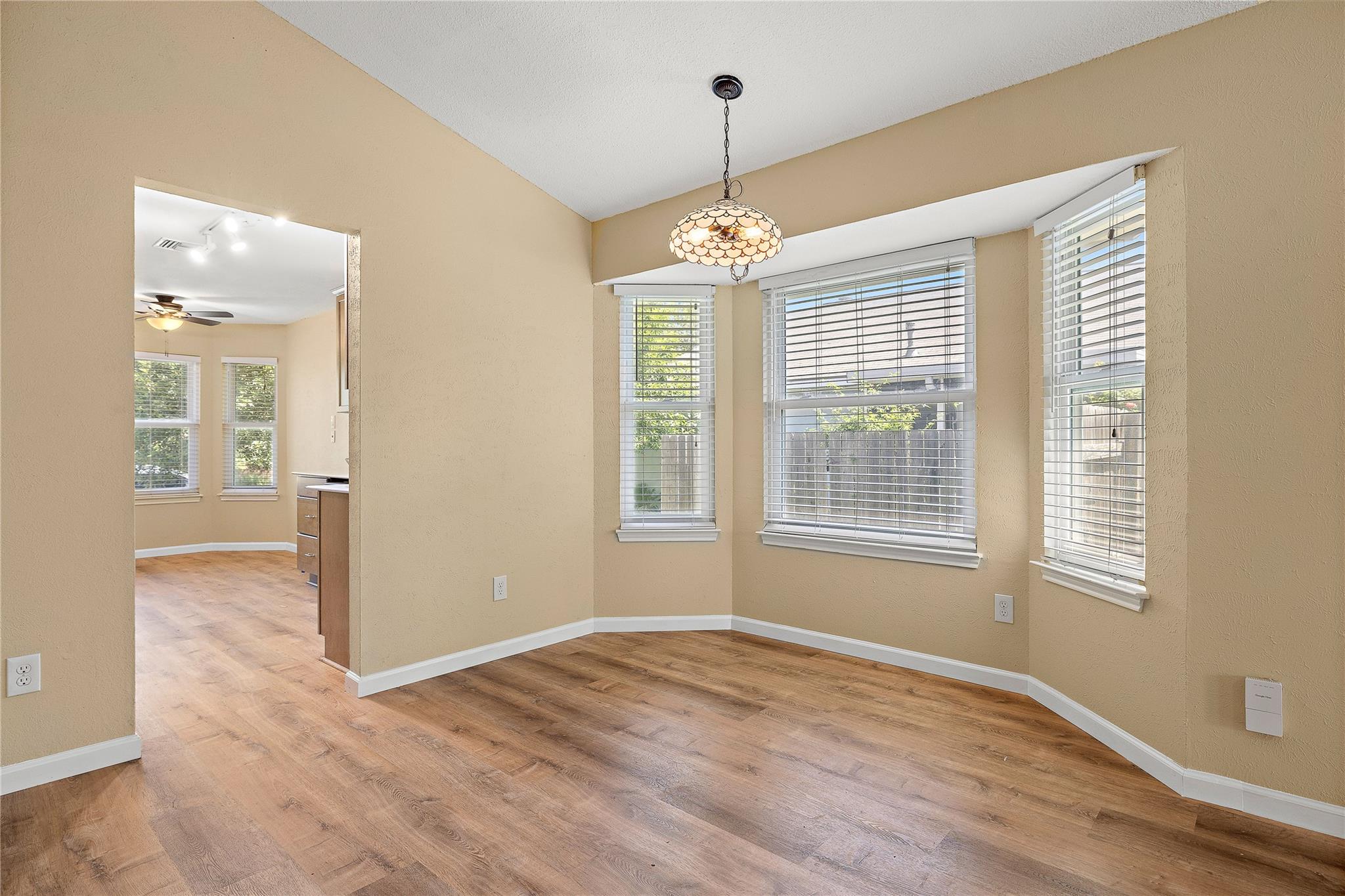 11611 Prairie Hen Ln, Austin, TX 78758