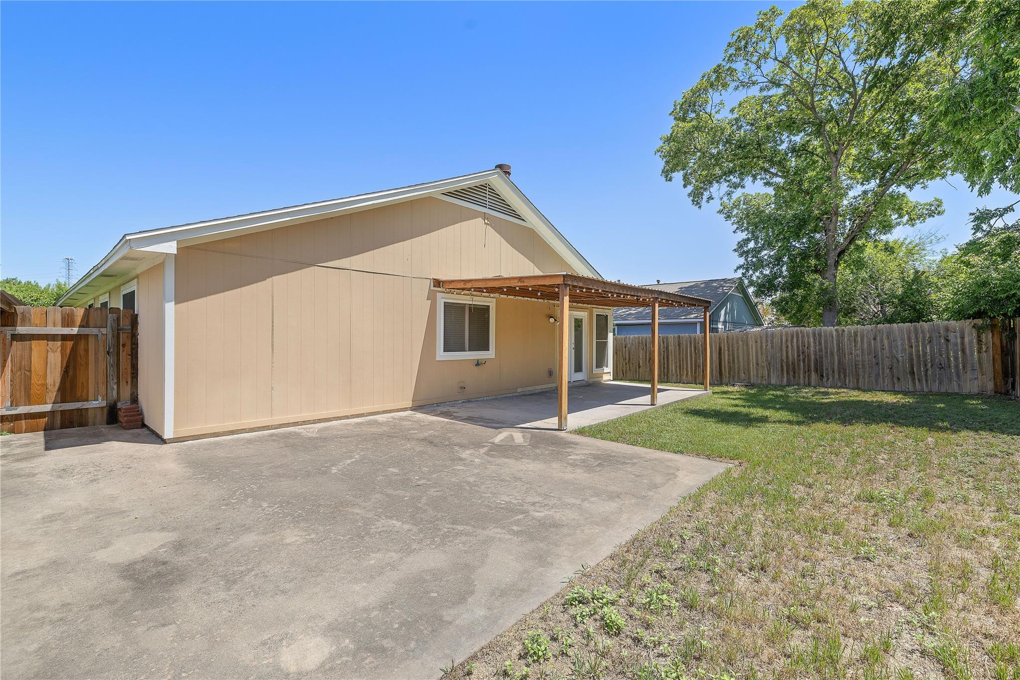 11611 Prairie Hen Ln, Austin, TX 78758