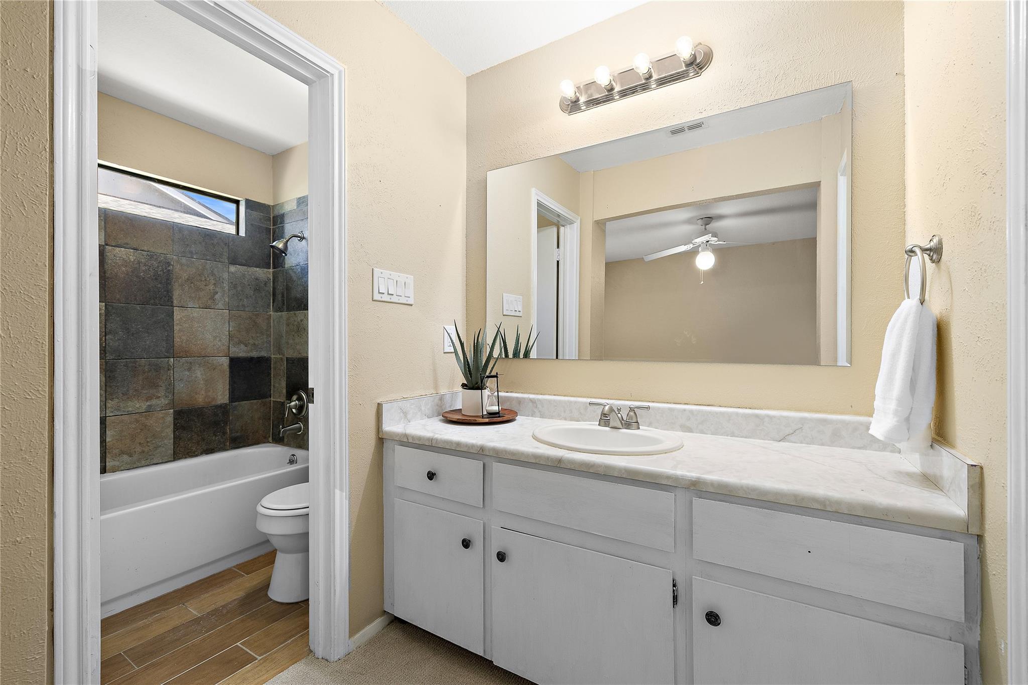 11611 Prairie Hen Ln, Austin, TX 78758