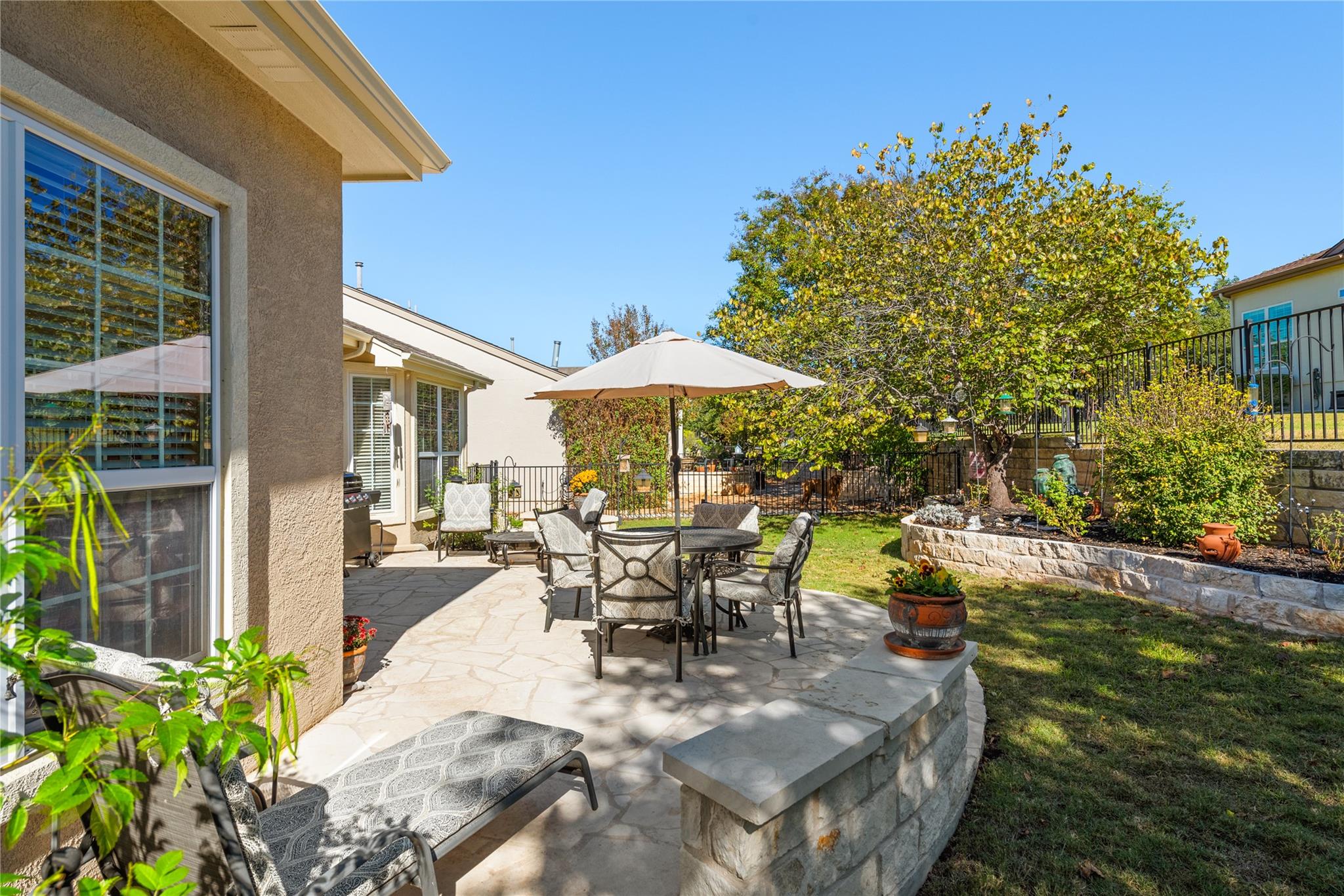 202 Fieldstone Dr, Georgetown, TX 78633