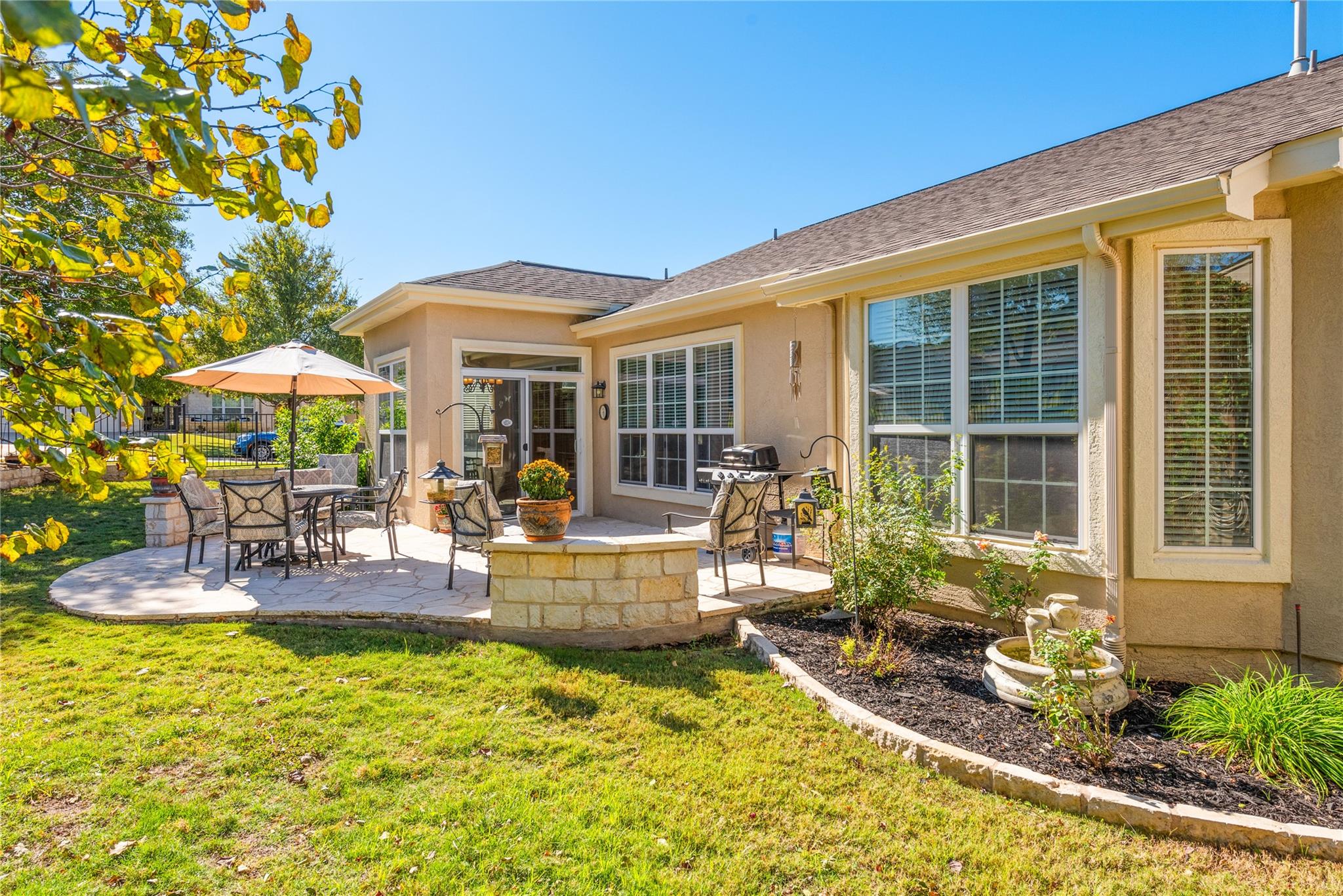 202 Fieldstone Dr, Georgetown, TX 78633