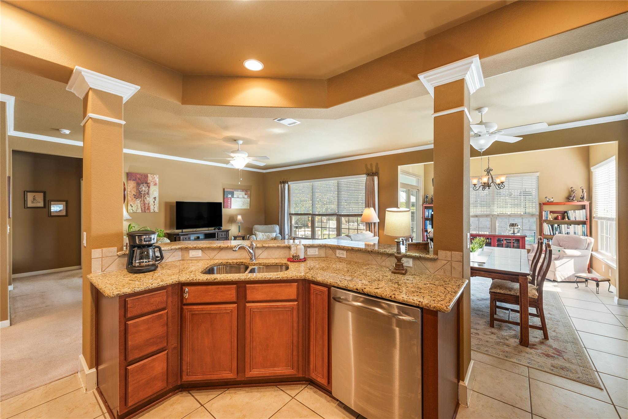 202 Fieldstone Dr, Georgetown, TX 78633