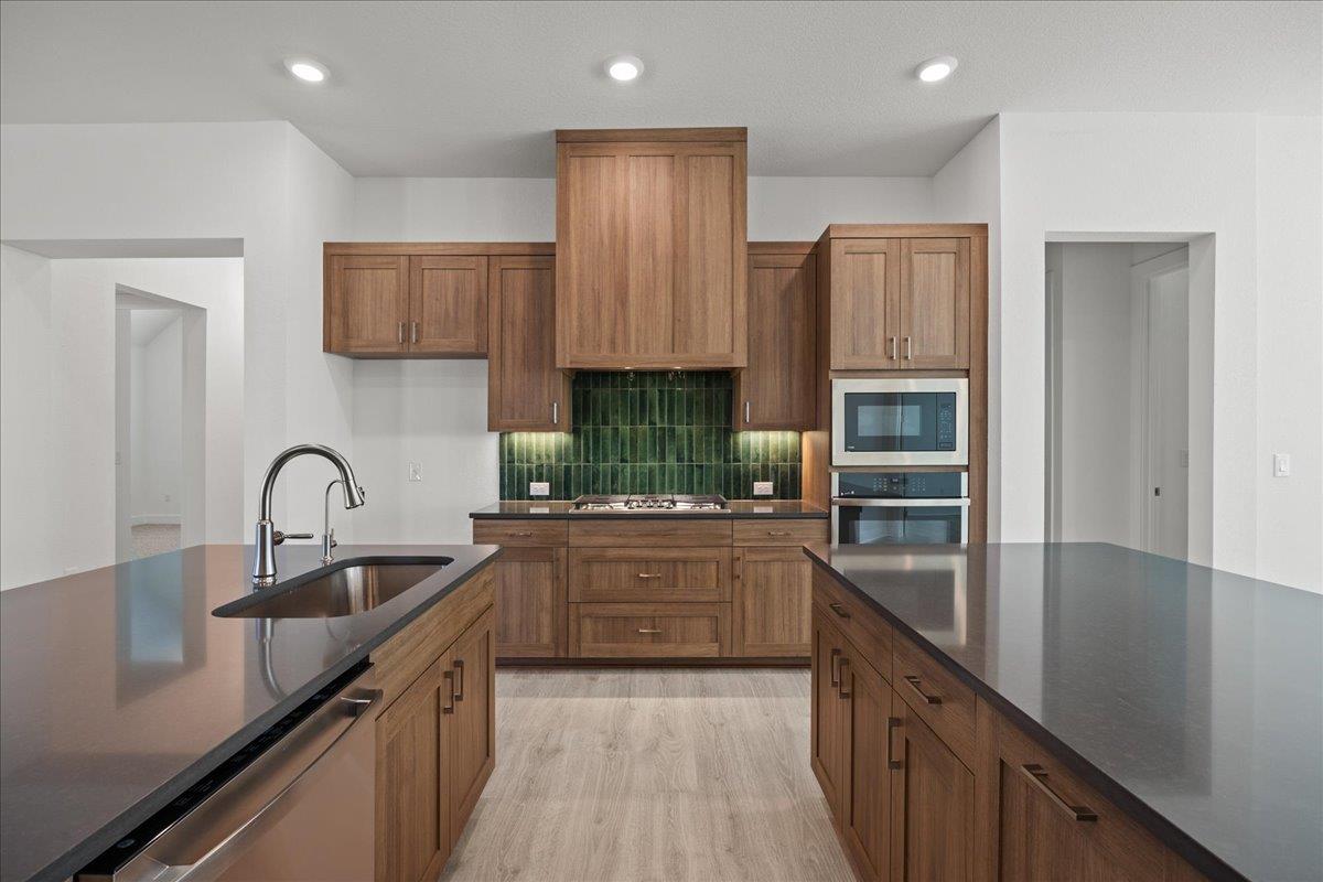 220 Begonia St, Buda, TX 78610