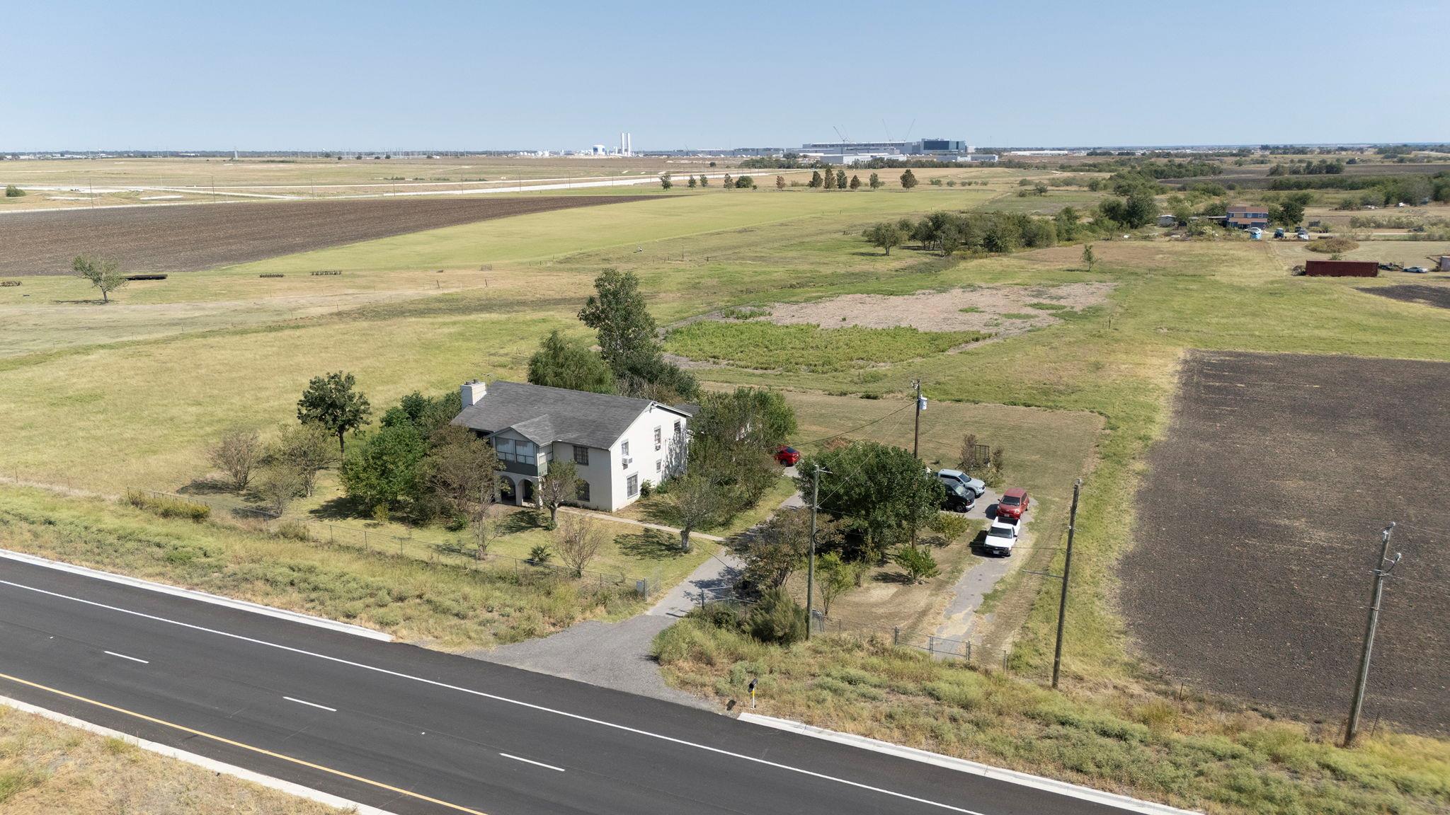 1451 Fm 3349, Taylor, TX 76574