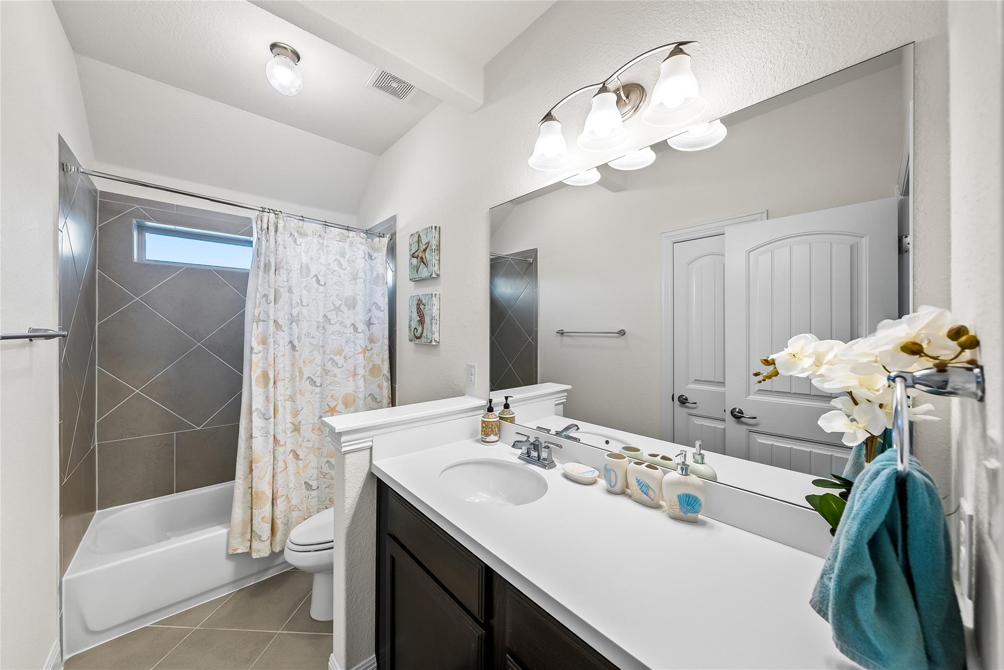 5221 Cedro Elm Dr, Austin, TX 78738