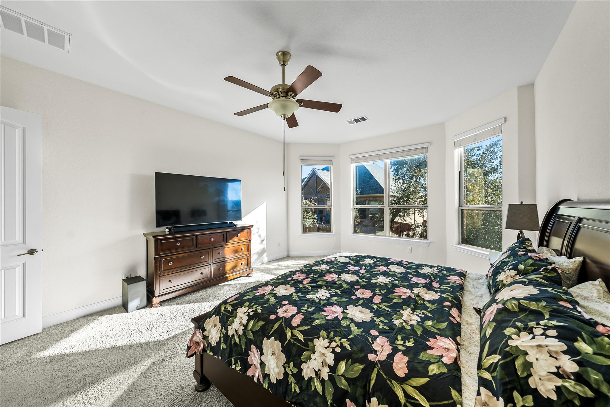 5221 Cedro Elm Dr, Austin, TX 78738