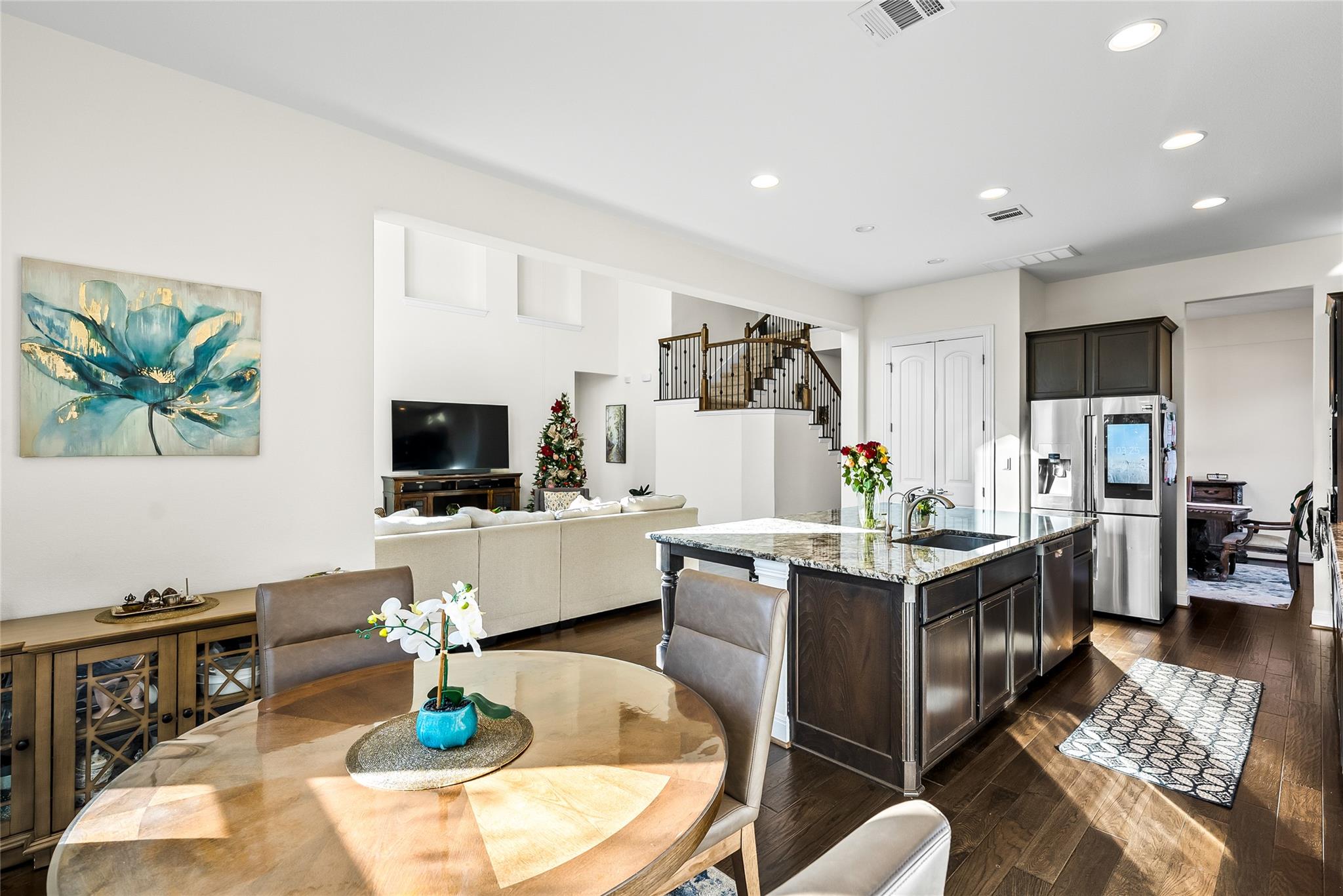 5221 Cedro Elm Dr, Austin, TX 78738