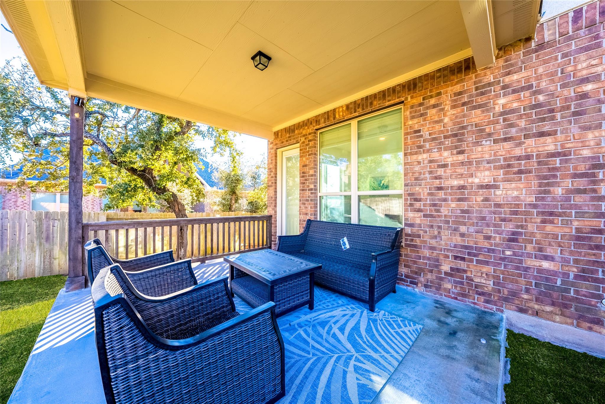 5221 Cedro Elm Dr, Austin, TX 78738