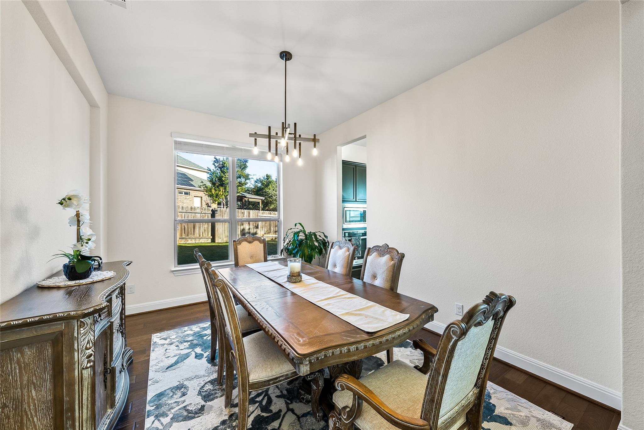 5221 Cedro Elm Dr, Austin, TX 78738