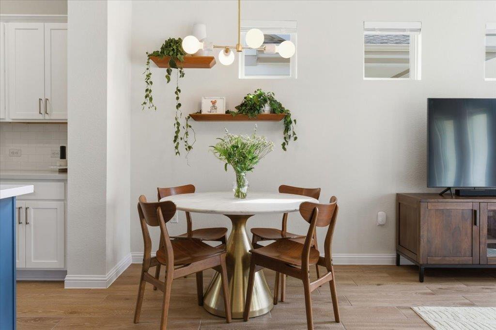 8301 Dampton Ln, Austin, TX 78744