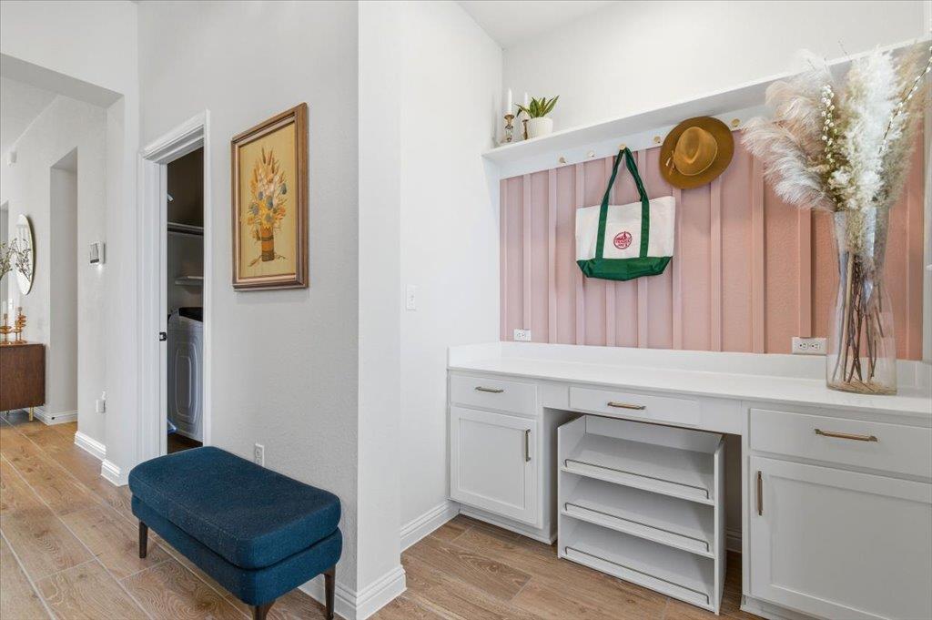 8301 Dampton Ln, Austin, TX 78744