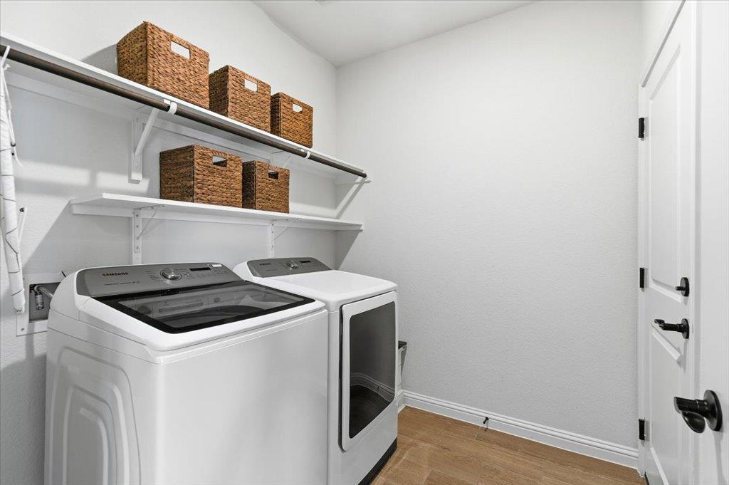 8301 Dampton Ln, Austin, TX 78744