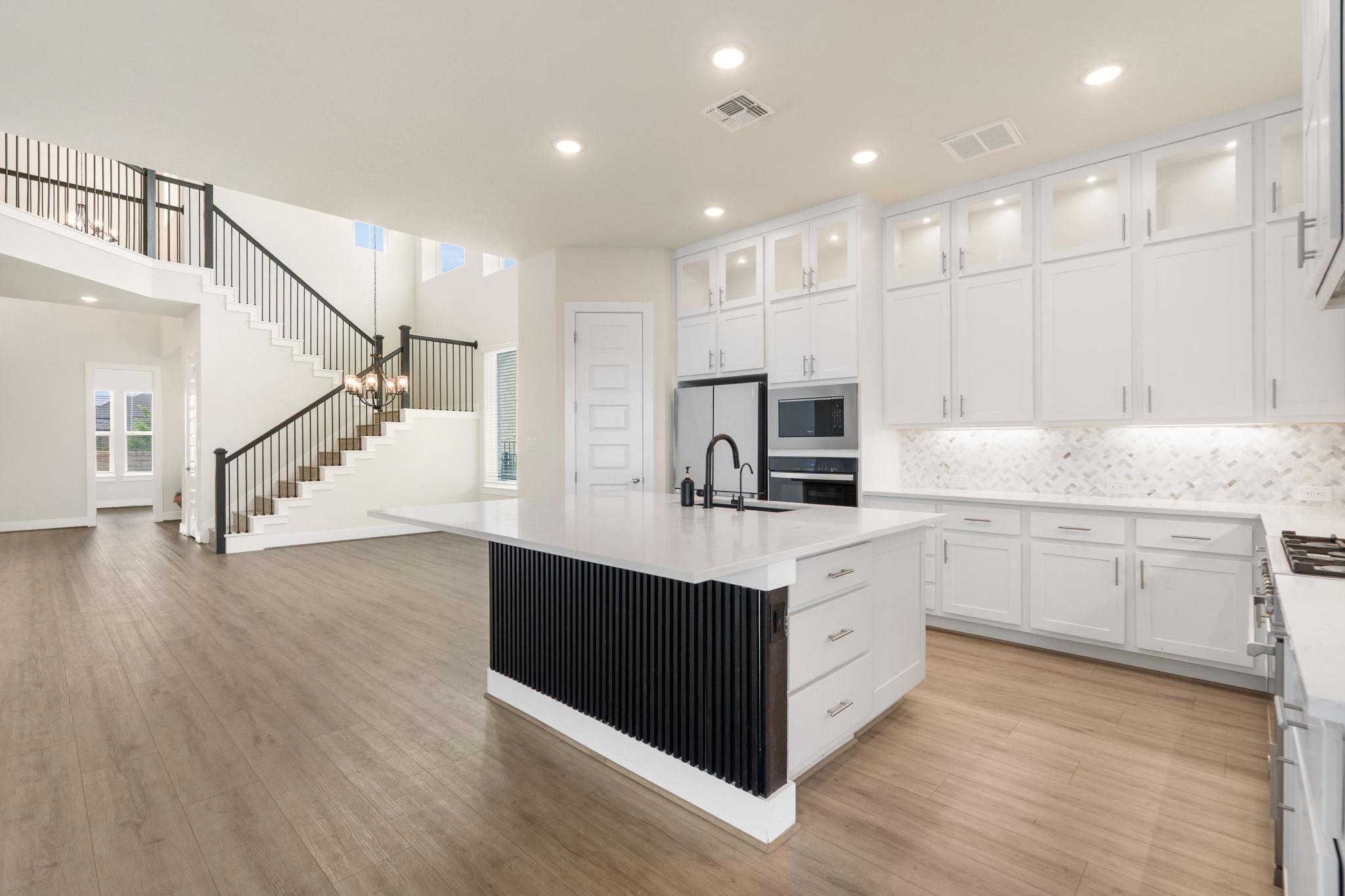 504 Tomichi Trl, Austin, TX 78738