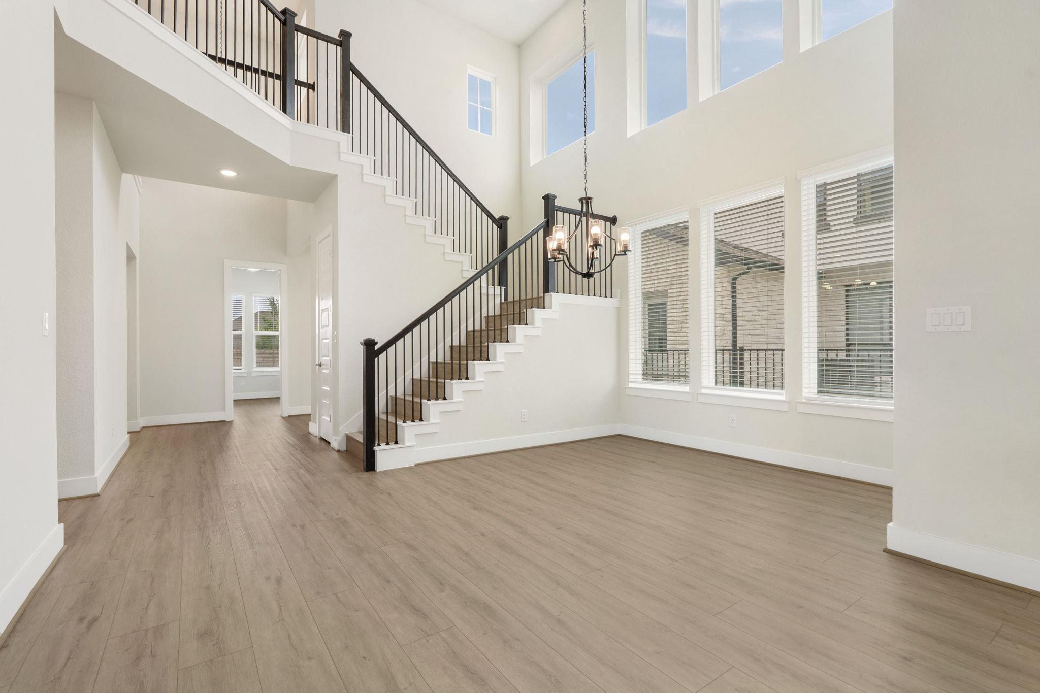 504 Tomichi Trl, Austin, TX 78738