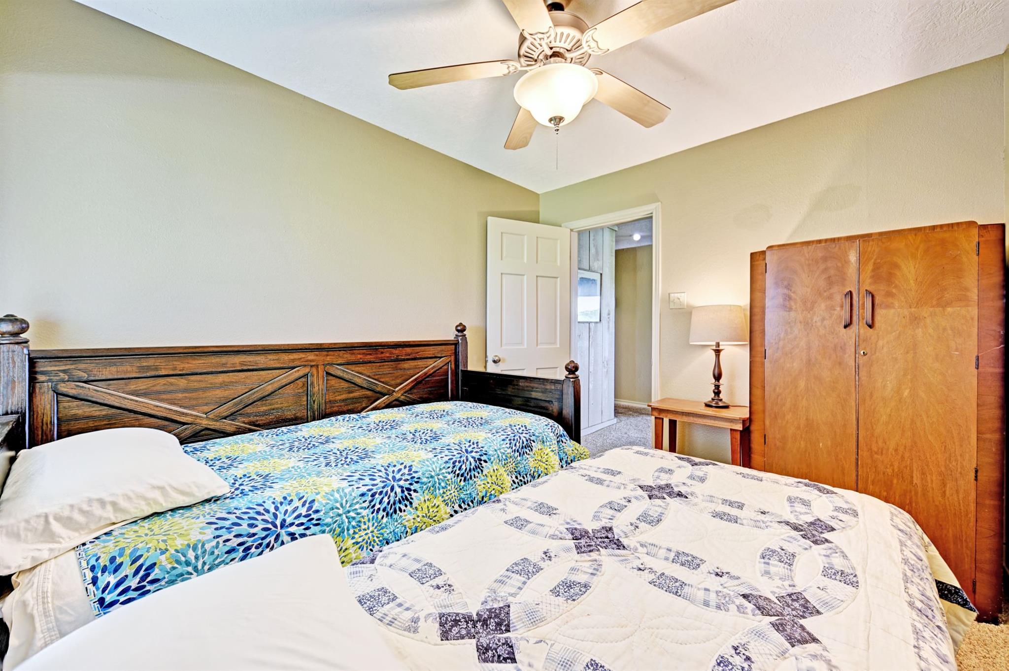 2575 Old Mill Creek Rd, Brenham, TX 77833