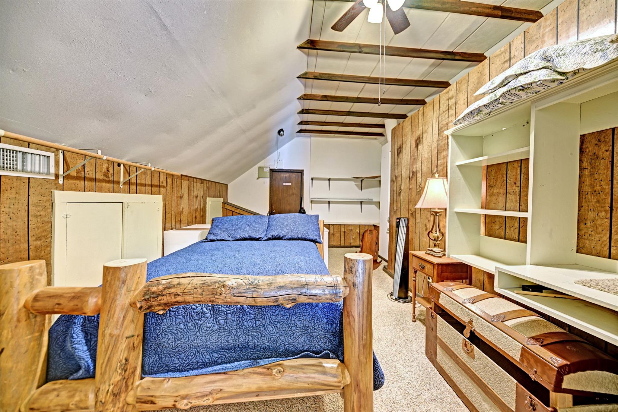 2575 Old Mill Creek Rd, Brenham, TX 77833