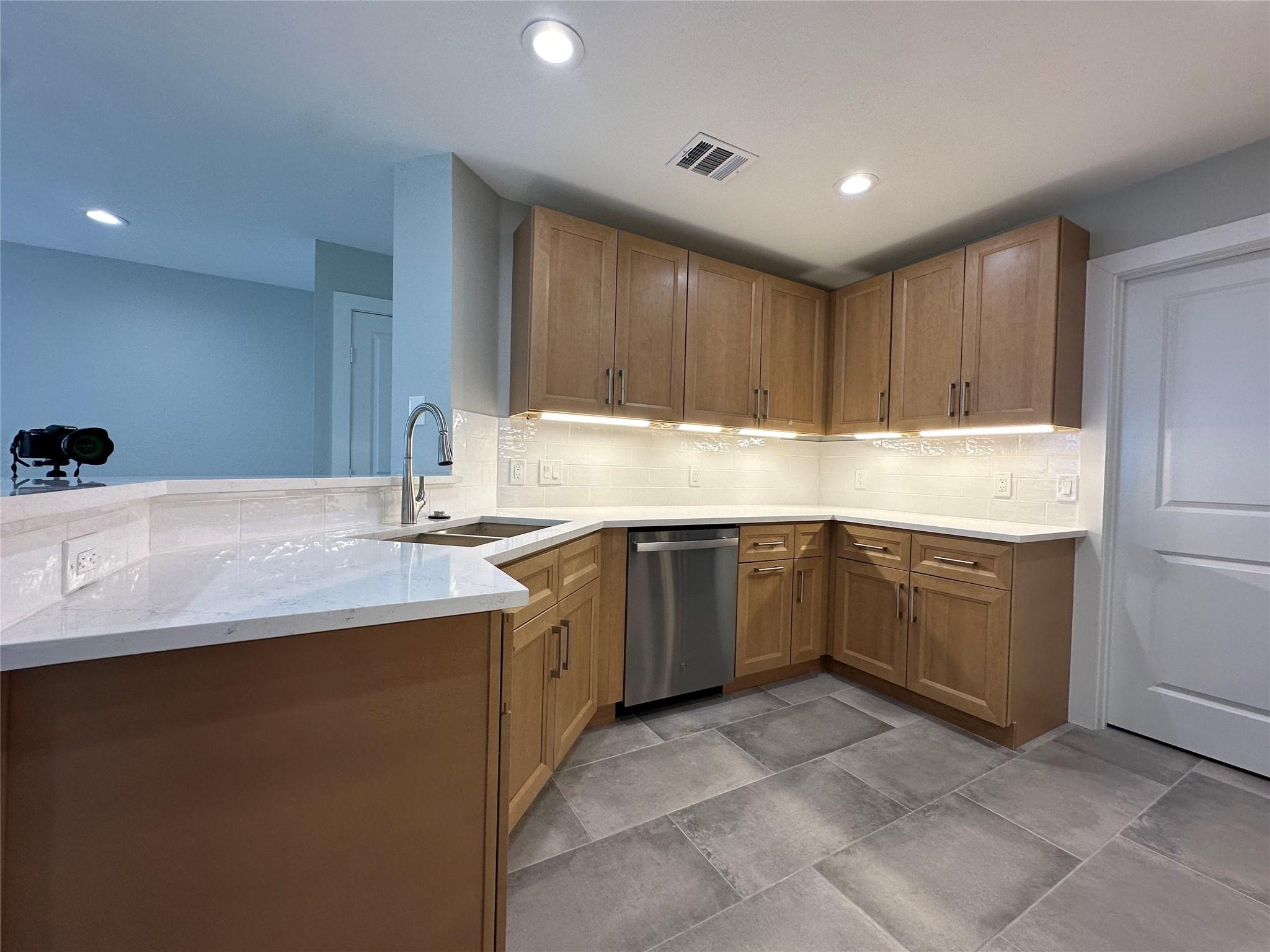 7205 ALDEA Dr # A, Austin, TX 78745